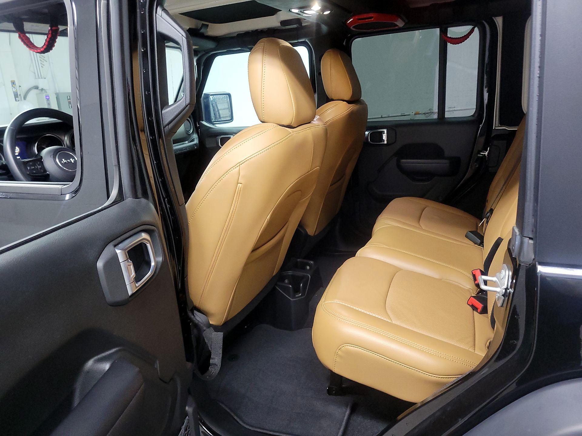 Thumbnail: 2021 Jeep Wrangler - 19