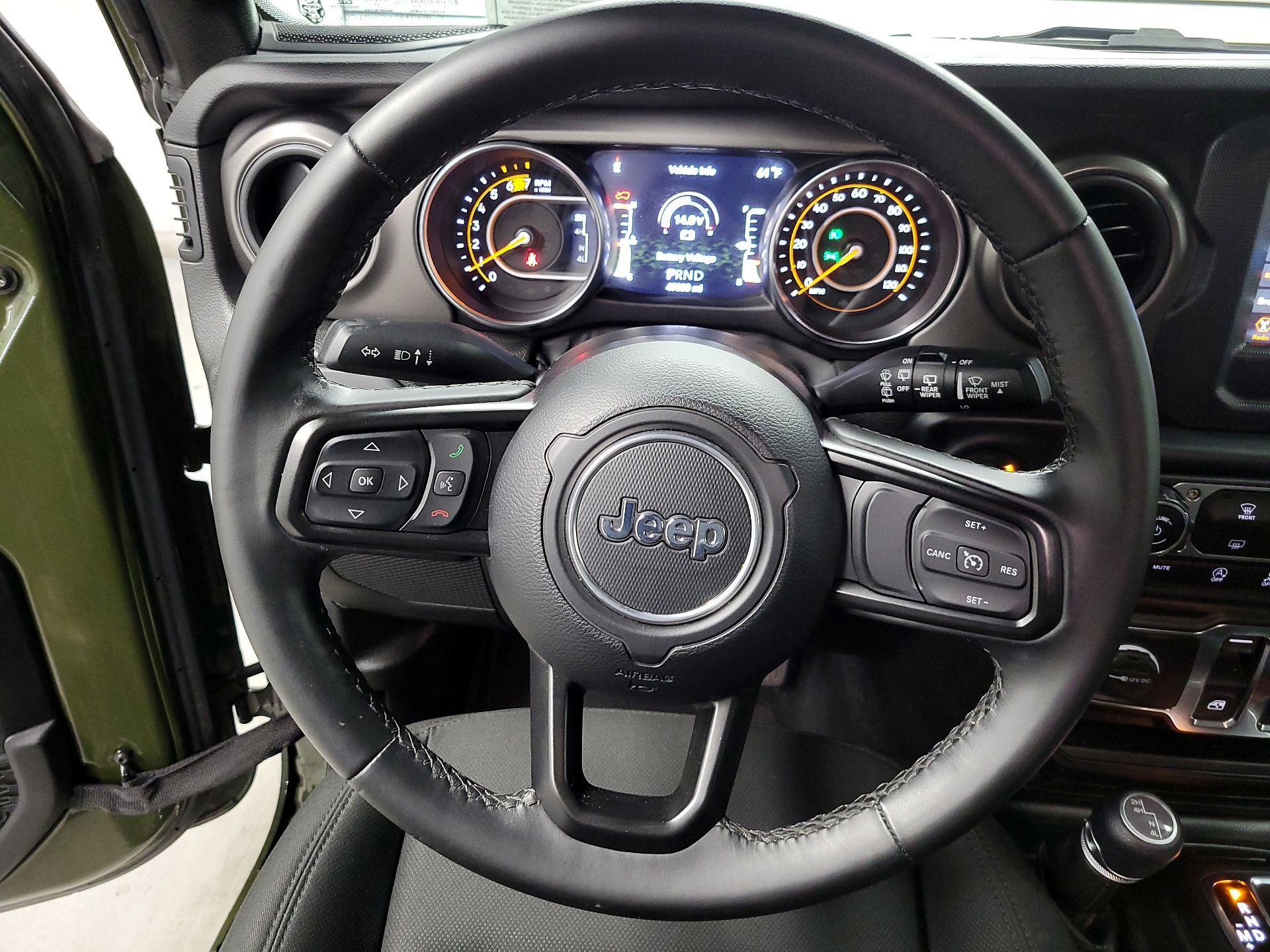 Thumbnail: 2022 Jeep Wrangler - 10