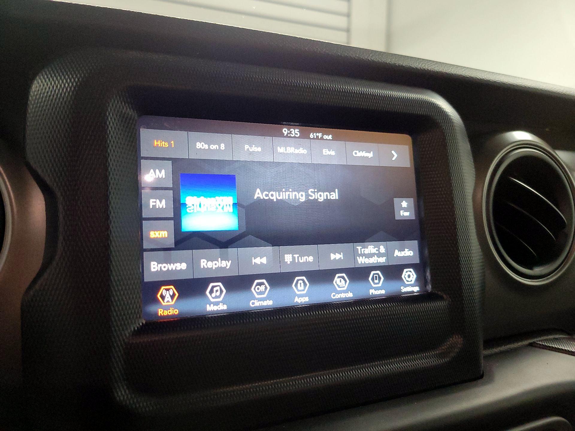 Thumbnail: 2022 Jeep Wrangler - 13