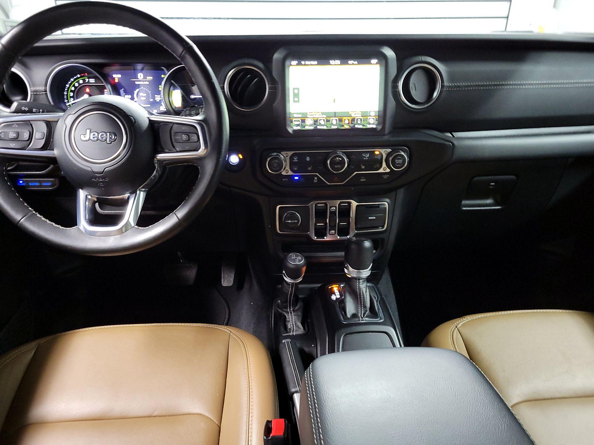 Thumbnail: 2023 Jeep Wrangler - 9