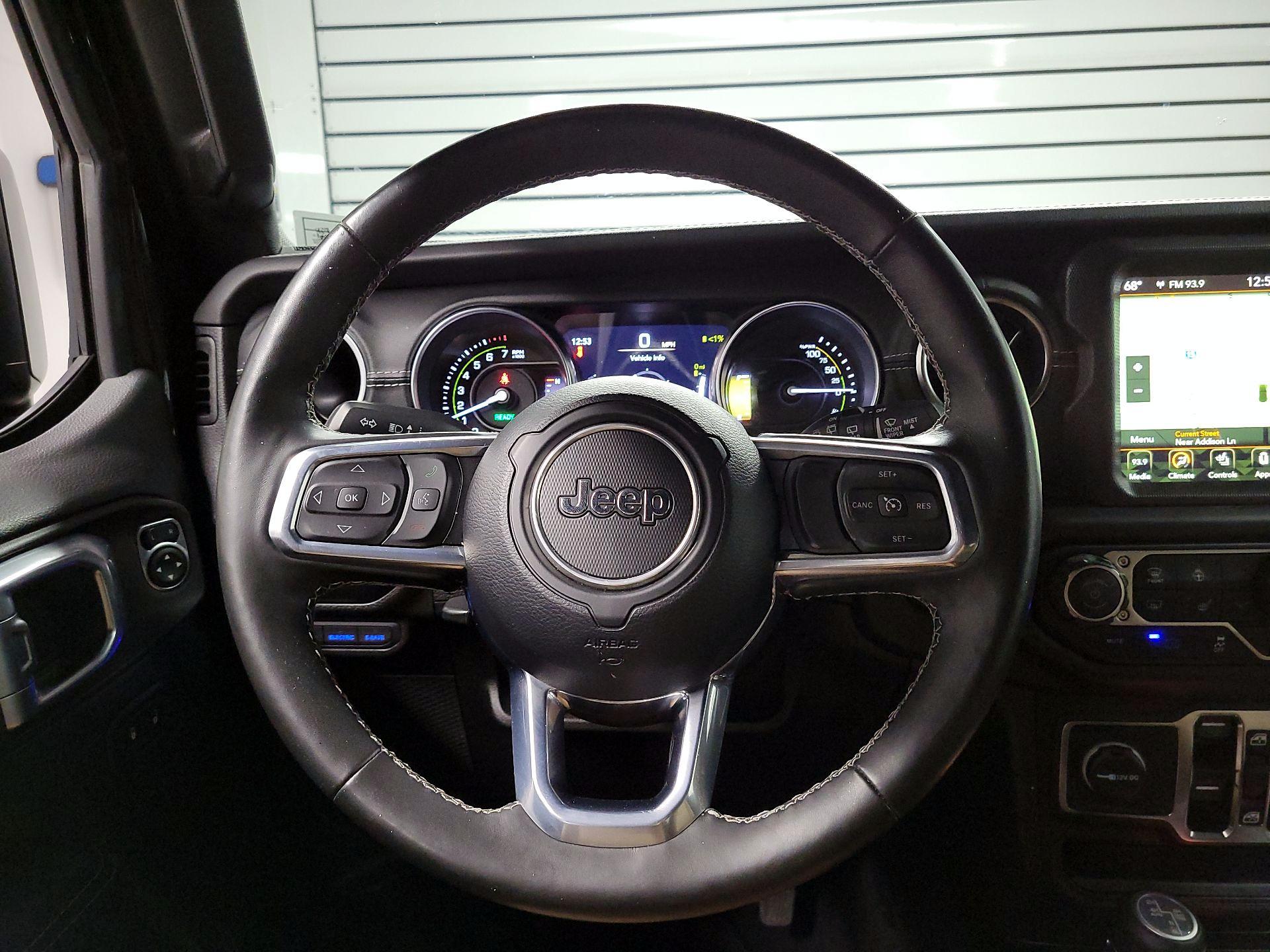 Thumbnail: 2023 Jeep Wrangler - 10