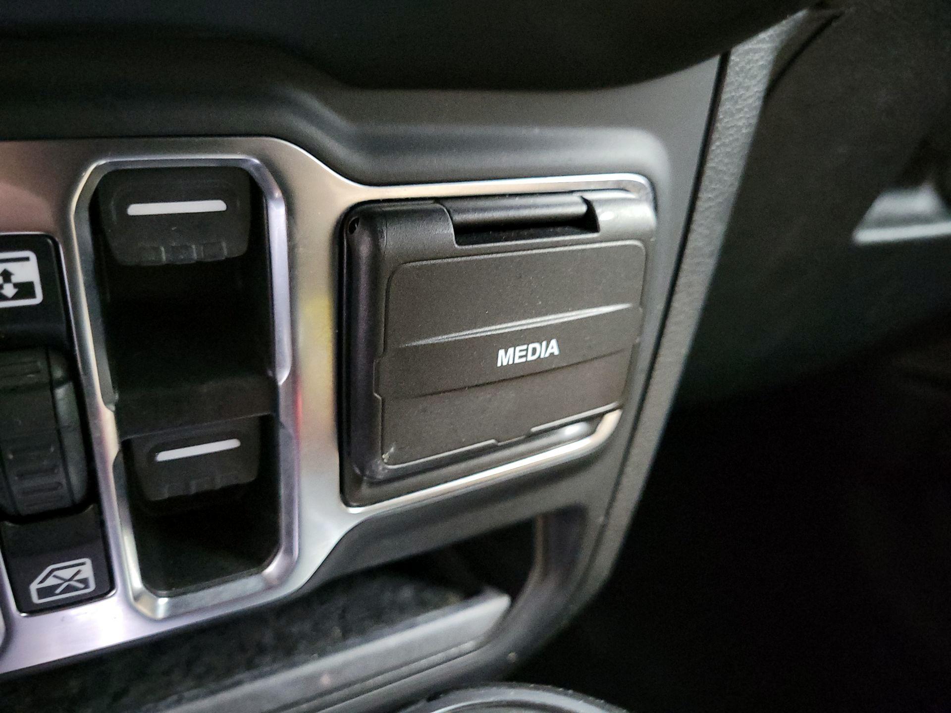 Thumbnail: 2023 Jeep Wrangler - 19