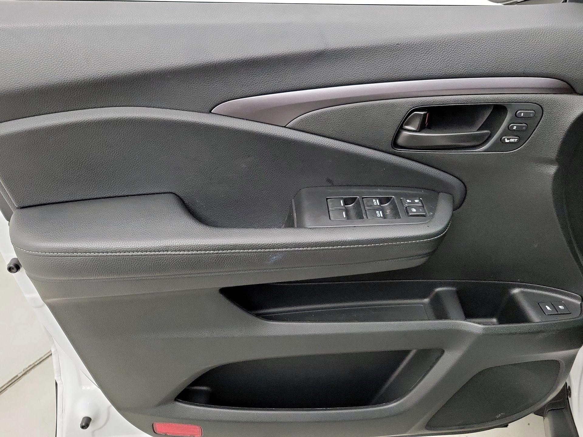 Thumbnail: 2024 Honda Passport - 12