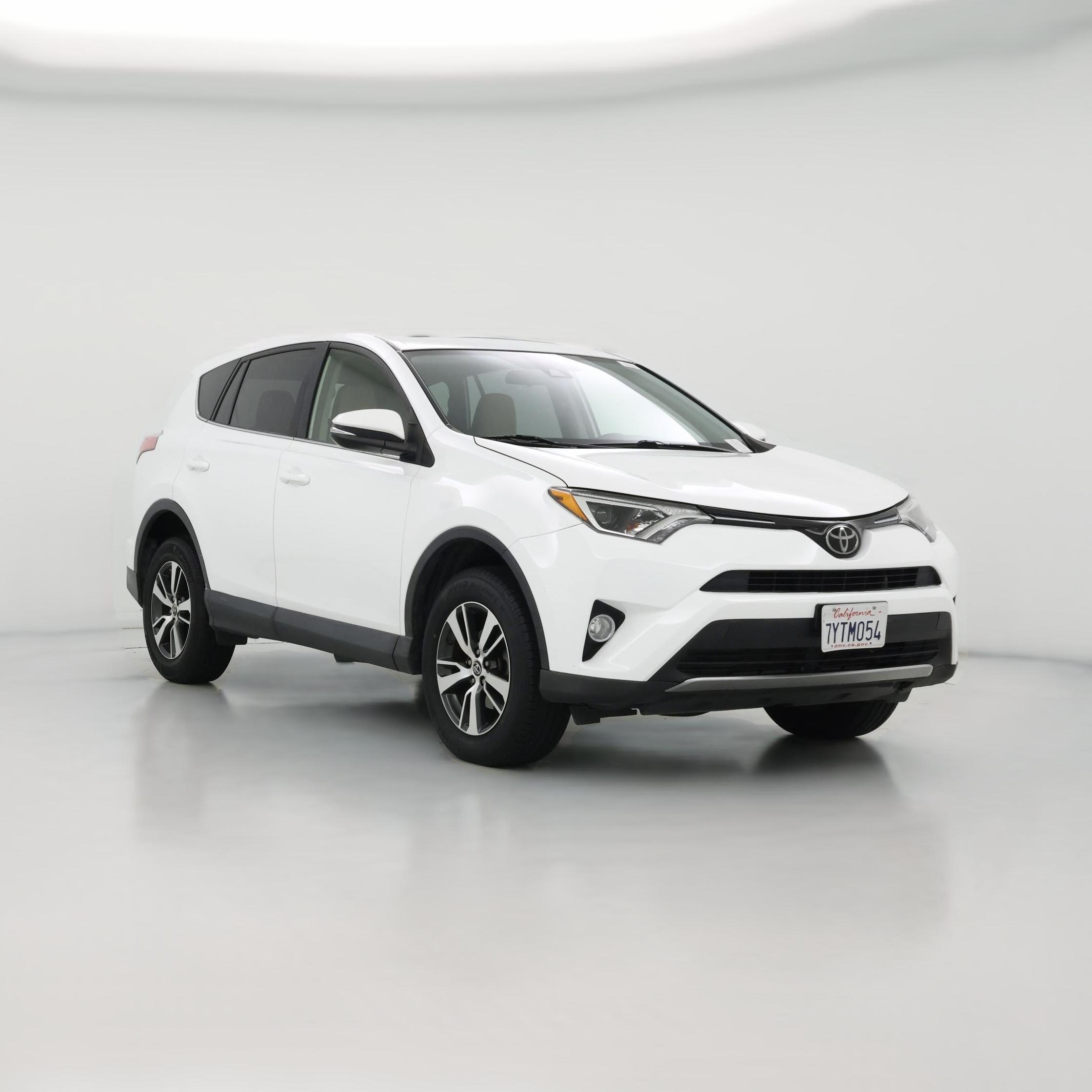 Thumbnail: 2017 Toyota RAV4 - 1