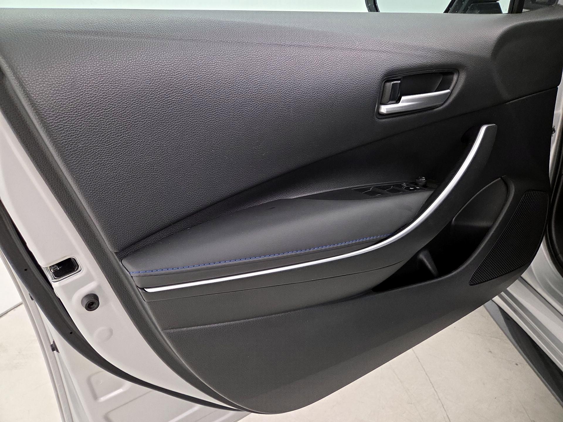 Thumbnail: 2022 Toyota Corolla - 12