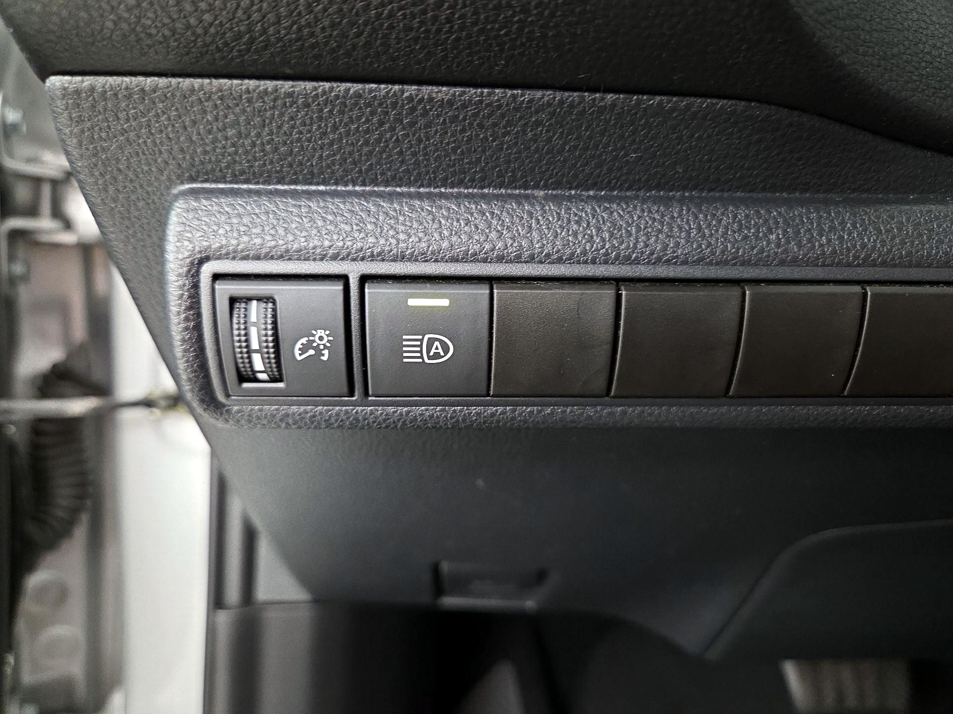 Thumbnail: 2022 Toyota Corolla - 13