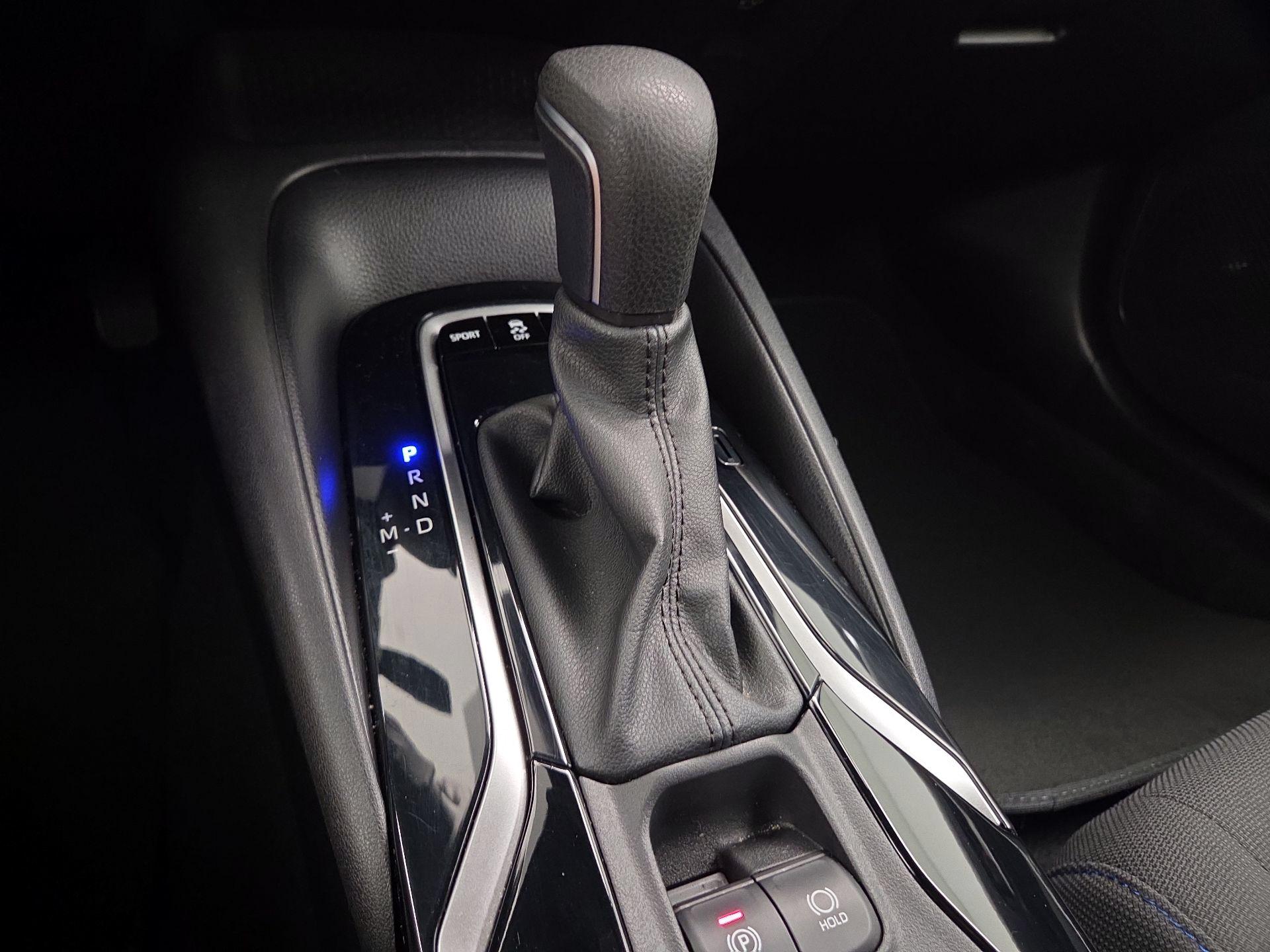 Thumbnail: 2022 Toyota Corolla - 17