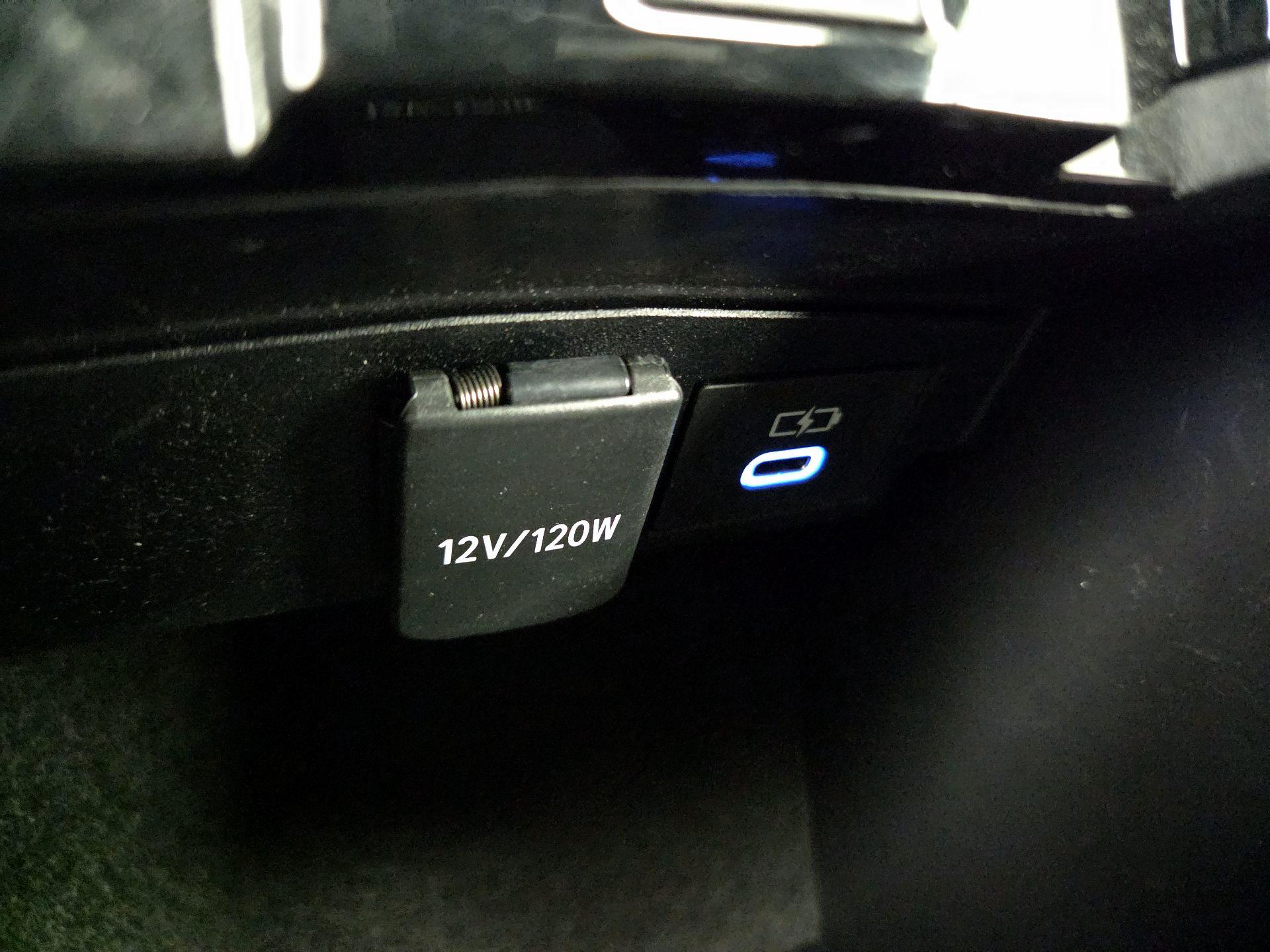 Thumbnail: 2022 Toyota Corolla - 18