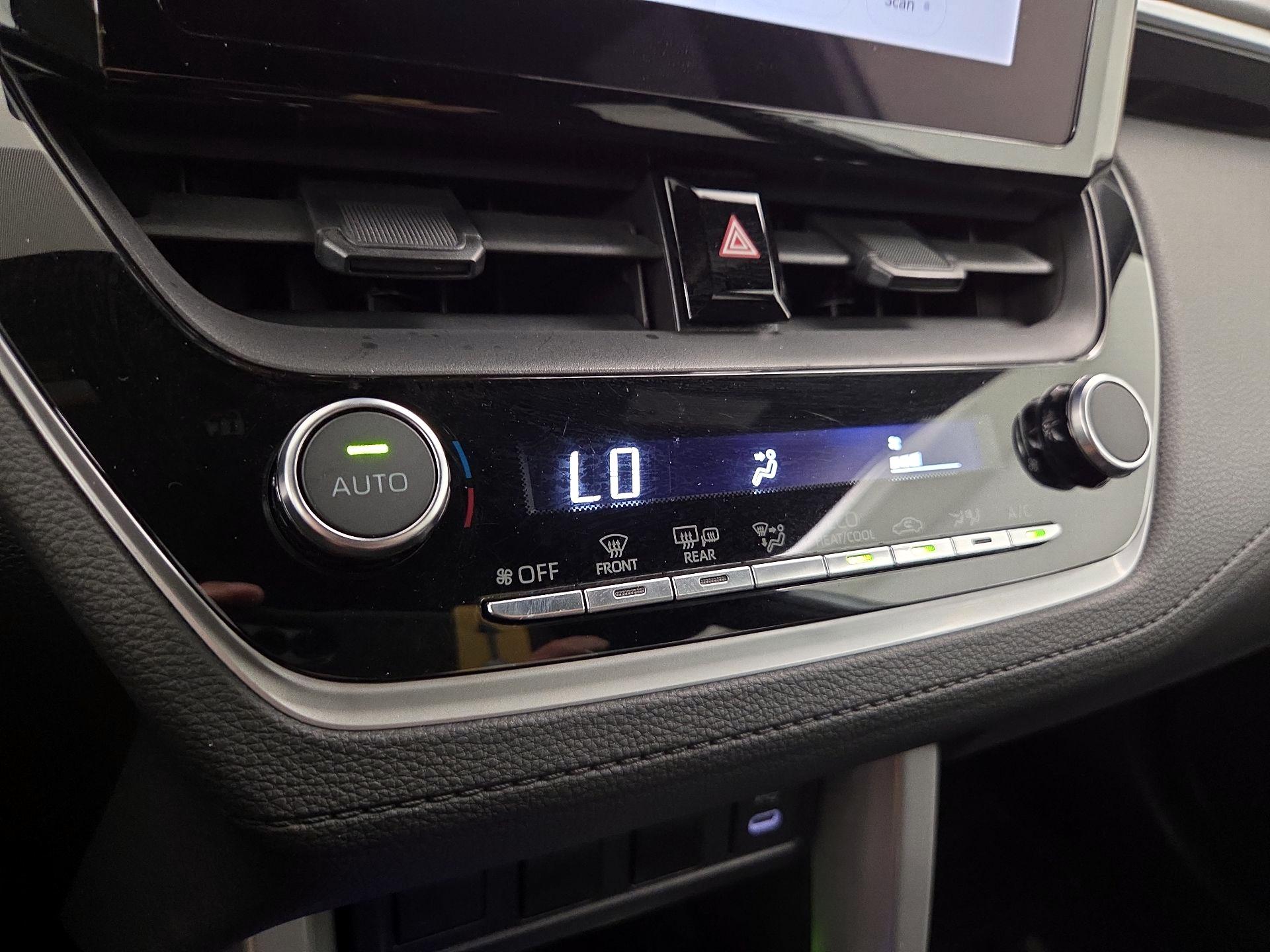 Thumbnail: 2024 Toyota Corolla Cross - 16