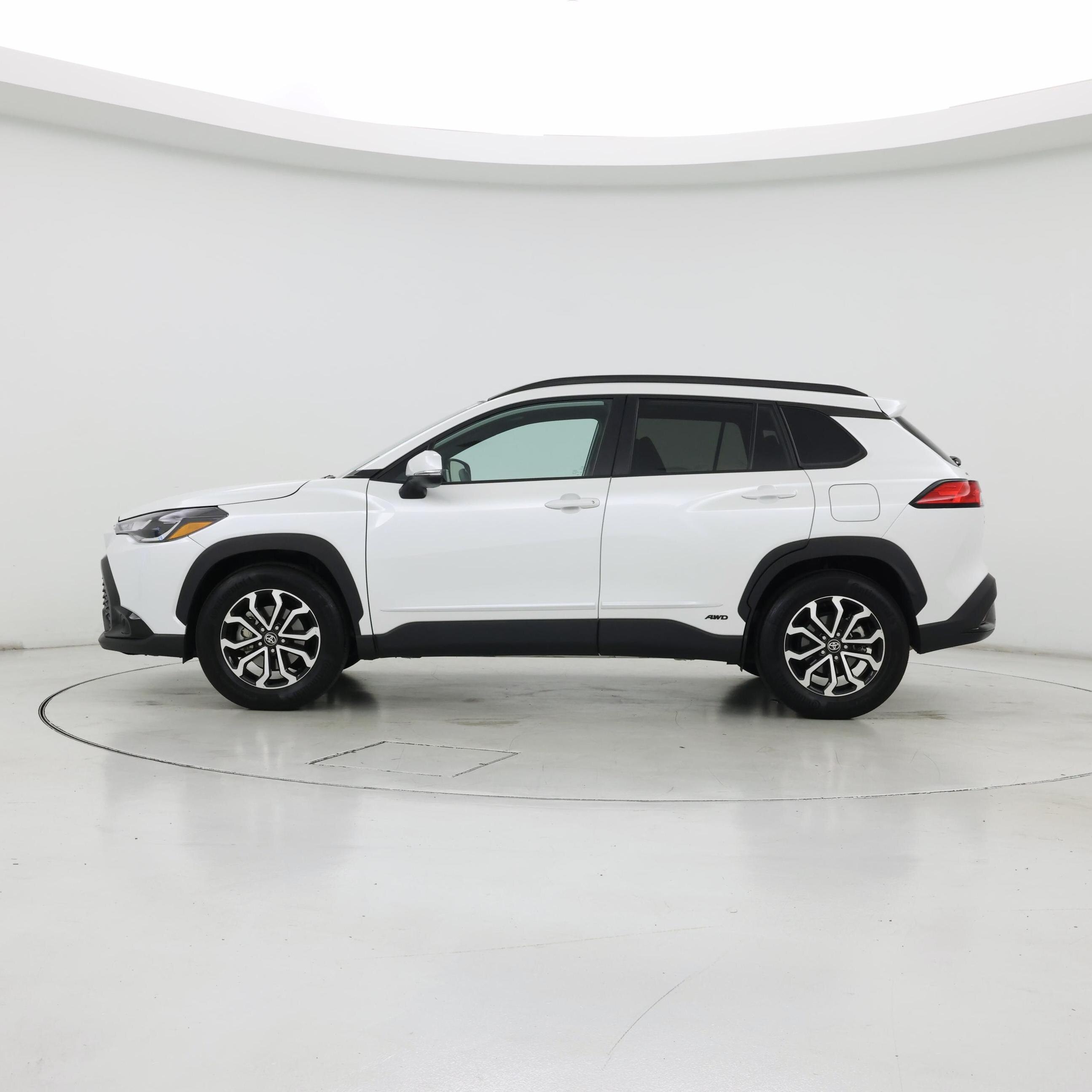 Thumbnail: 2024 Toyota Corolla Cross - 3