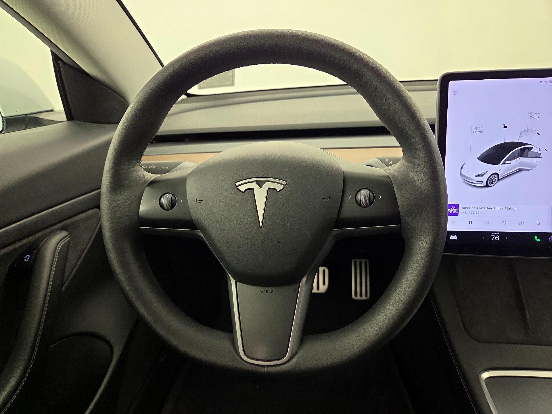 Thumbnail: 2021 Tesla Model 3 - 9