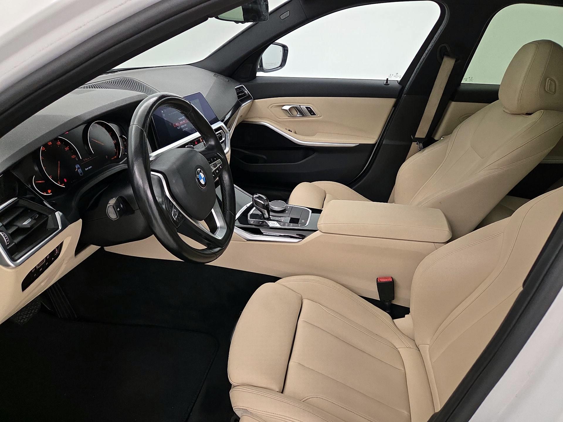 Thumbnail: 2019 BMW 3 Series - 11