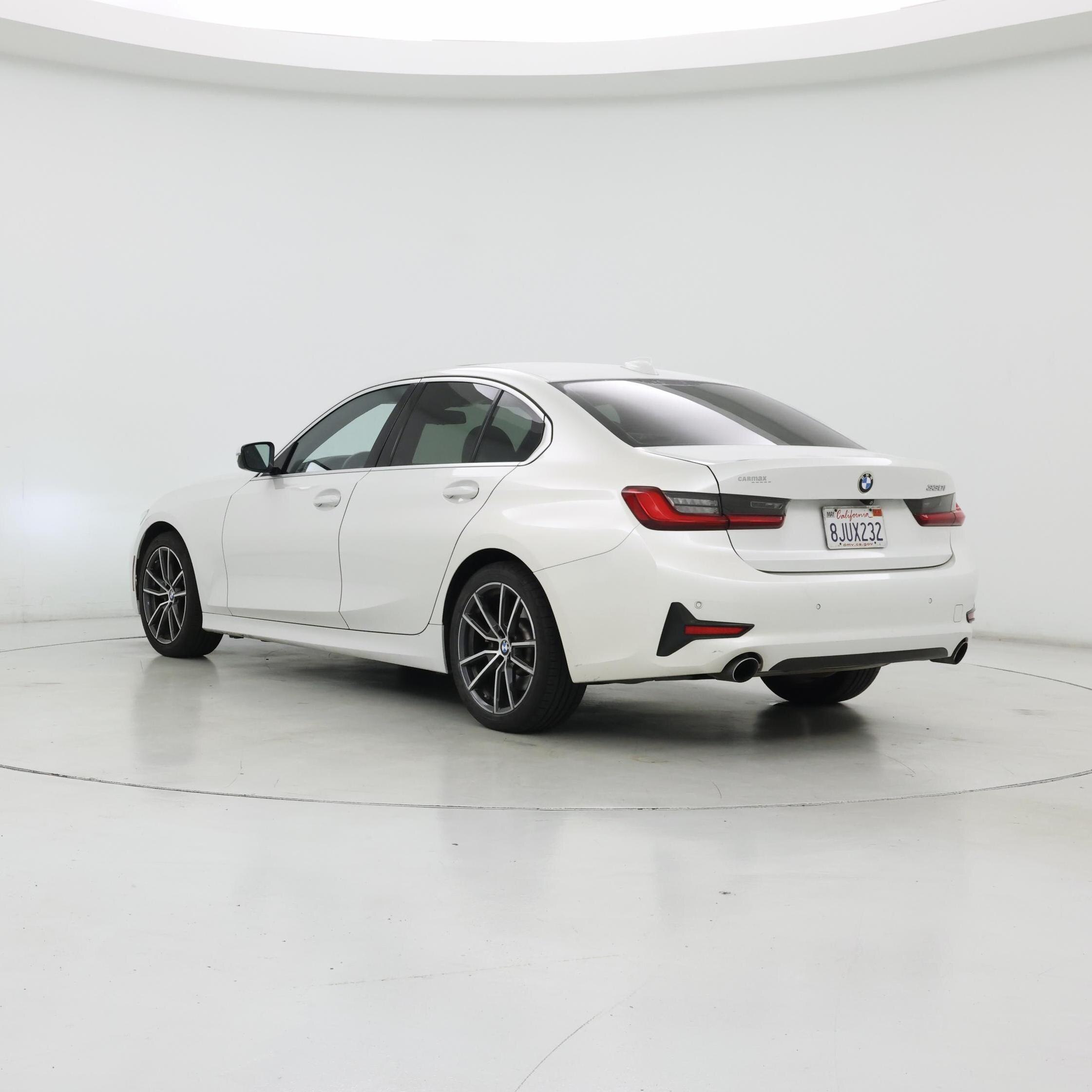 Thumbnail: 2019 BMW 3 Series - 2