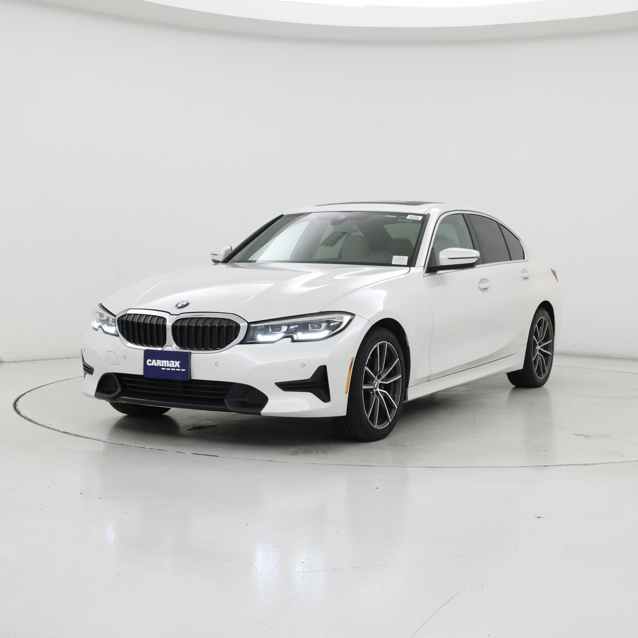 Thumbnail: 2019 BMW 3 Series - 4