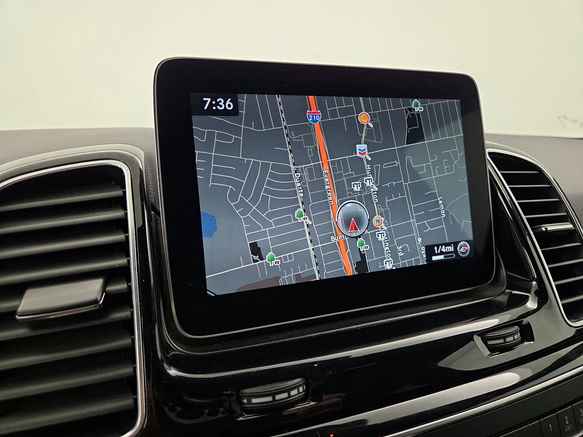 Thumbnail: 2017 Mercedes-Benz GLE - 14