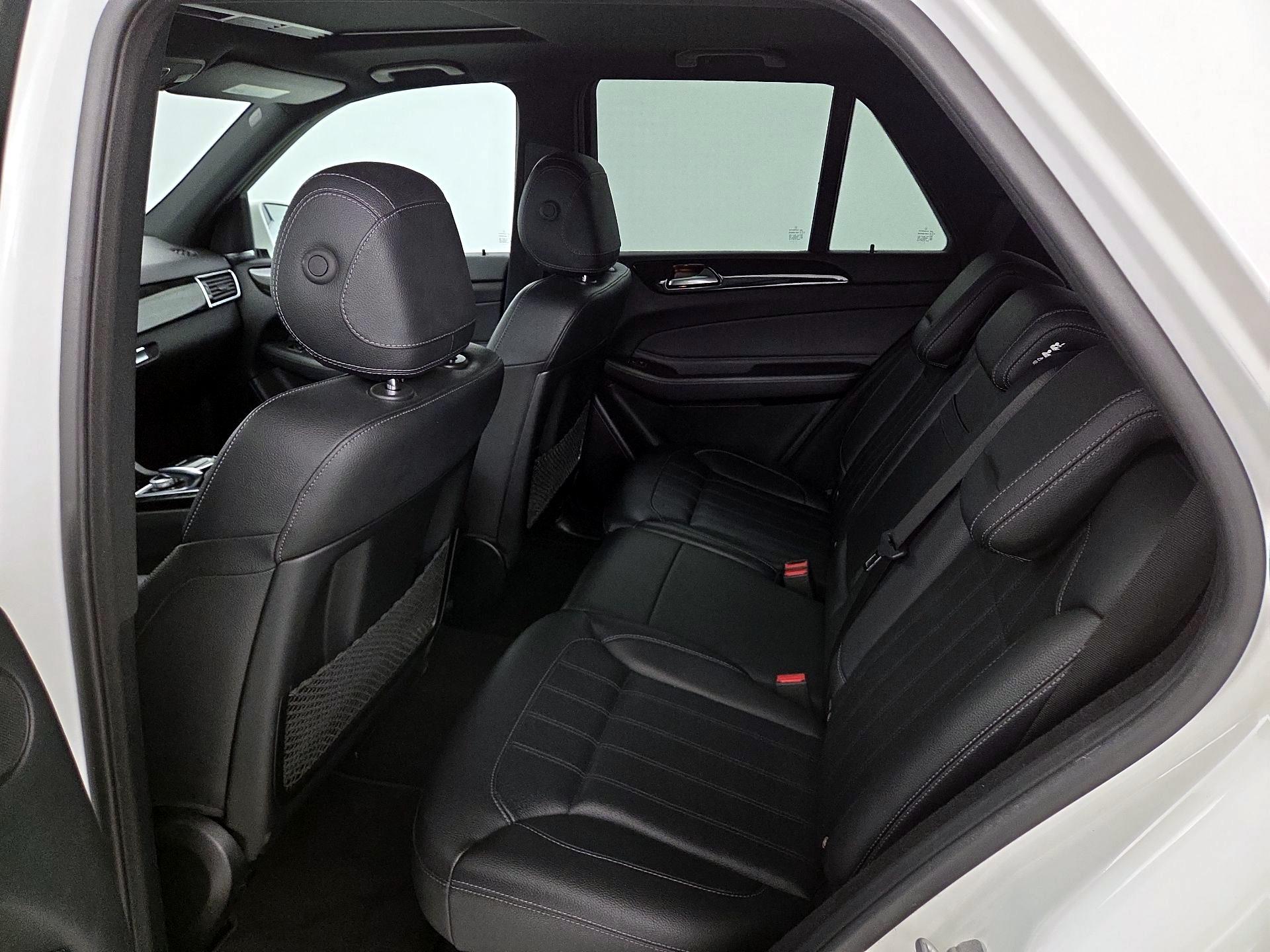 Thumbnail: 2017 Mercedes-Benz GLE - 20