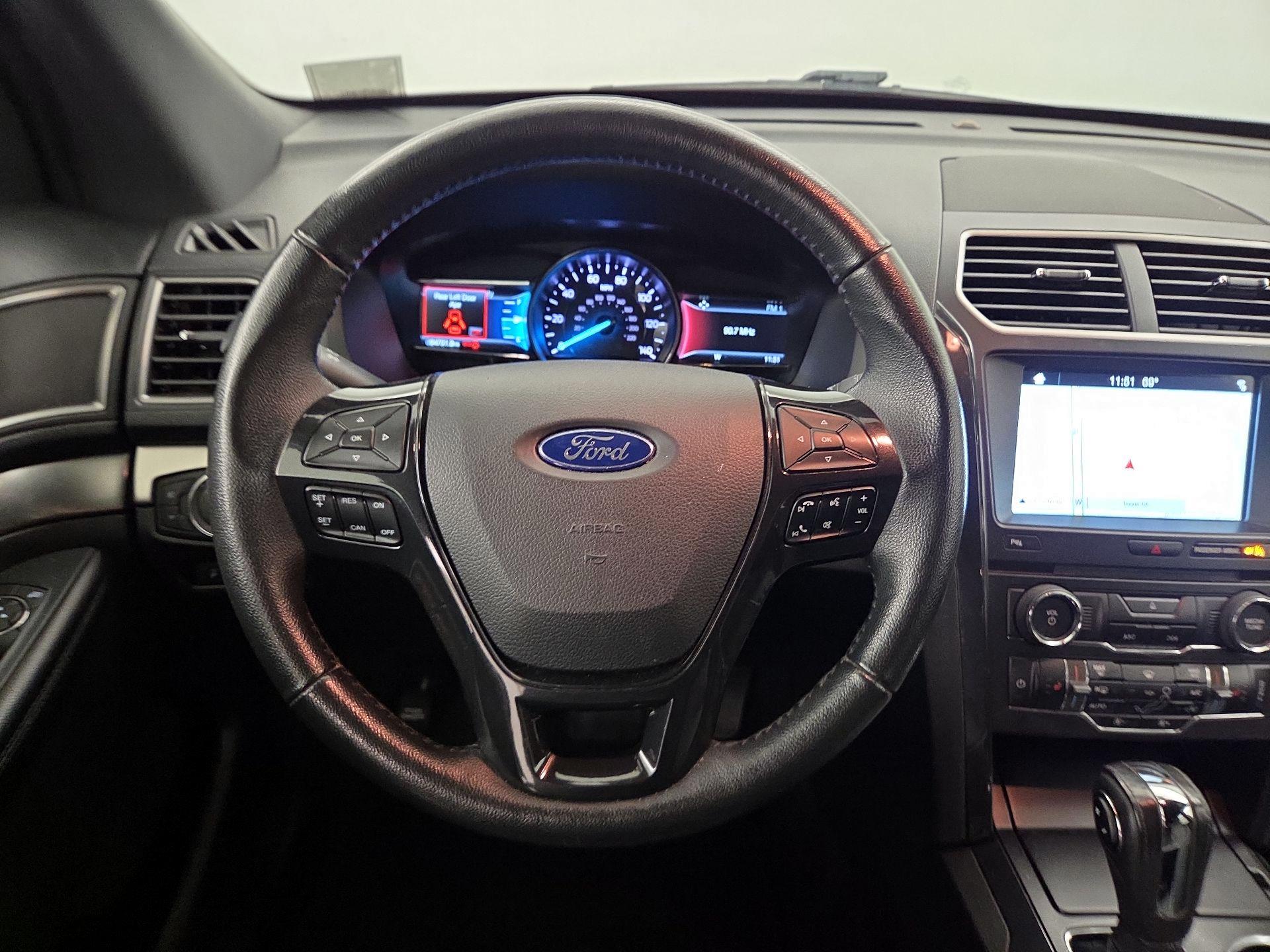 Thumbnail: 2018 Ford Explorer - 10