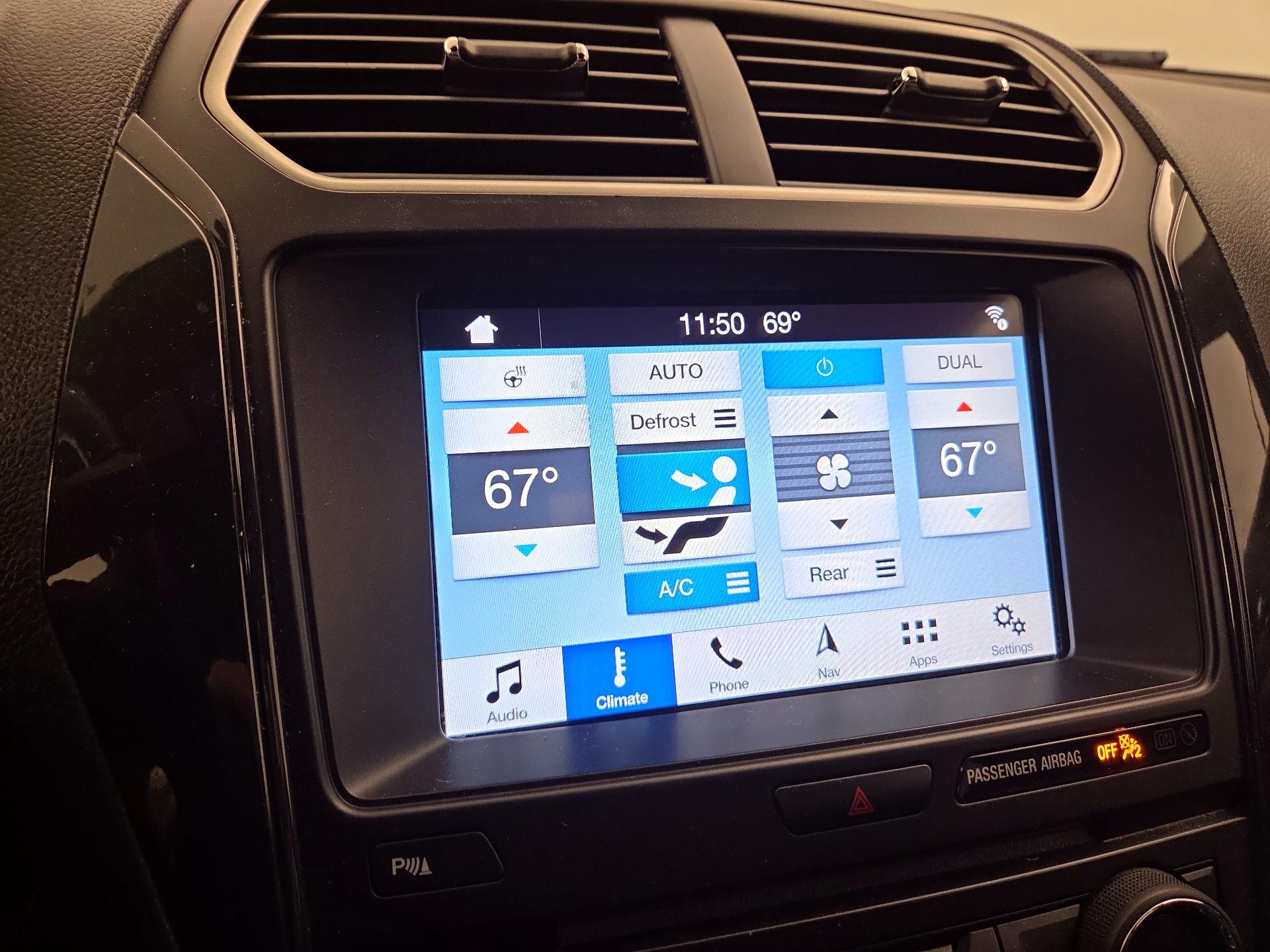 Thumbnail: 2018 Ford Explorer - 17