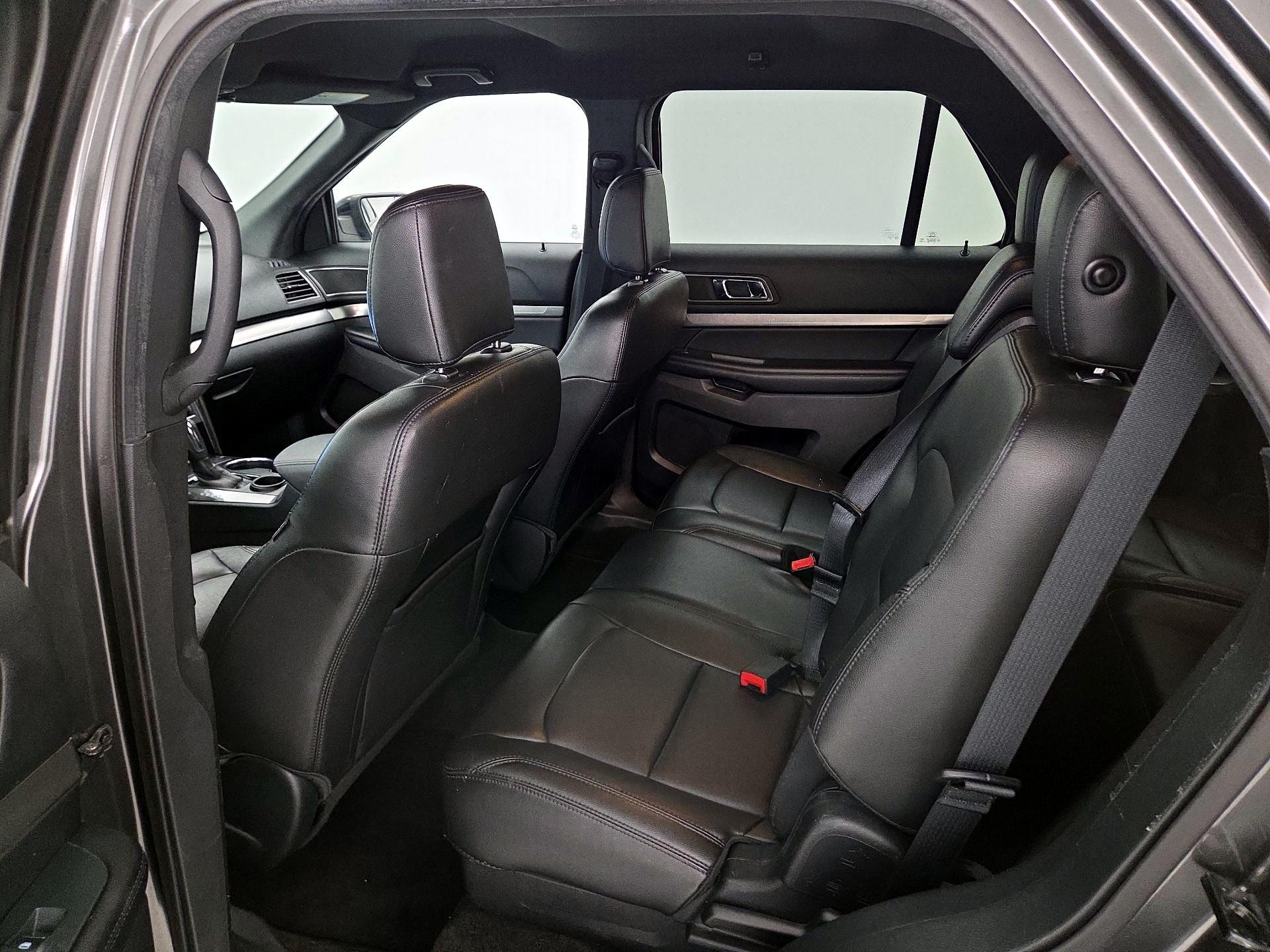 Thumbnail: 2018 Ford Explorer - 20