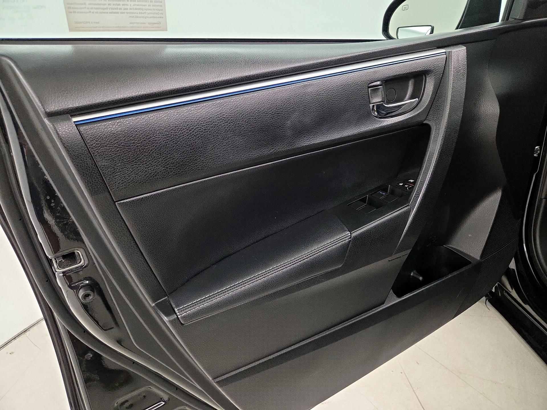 Thumbnail: 2016 Toyota Corolla - 12