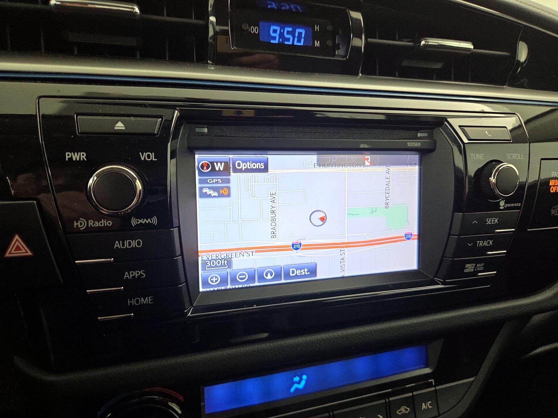 Thumbnail: 2016 Toyota Corolla - 14