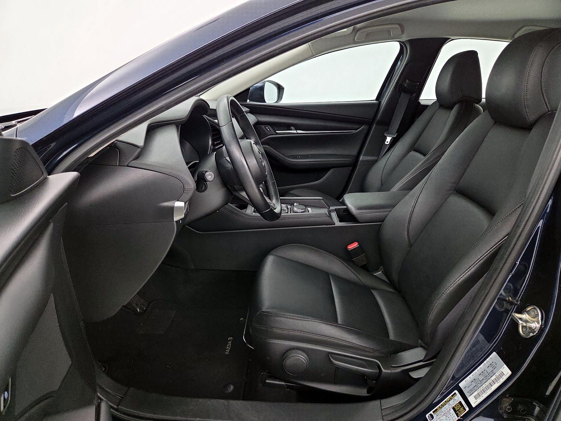 Thumbnail: 2021 Mazda Mazda3 - 11