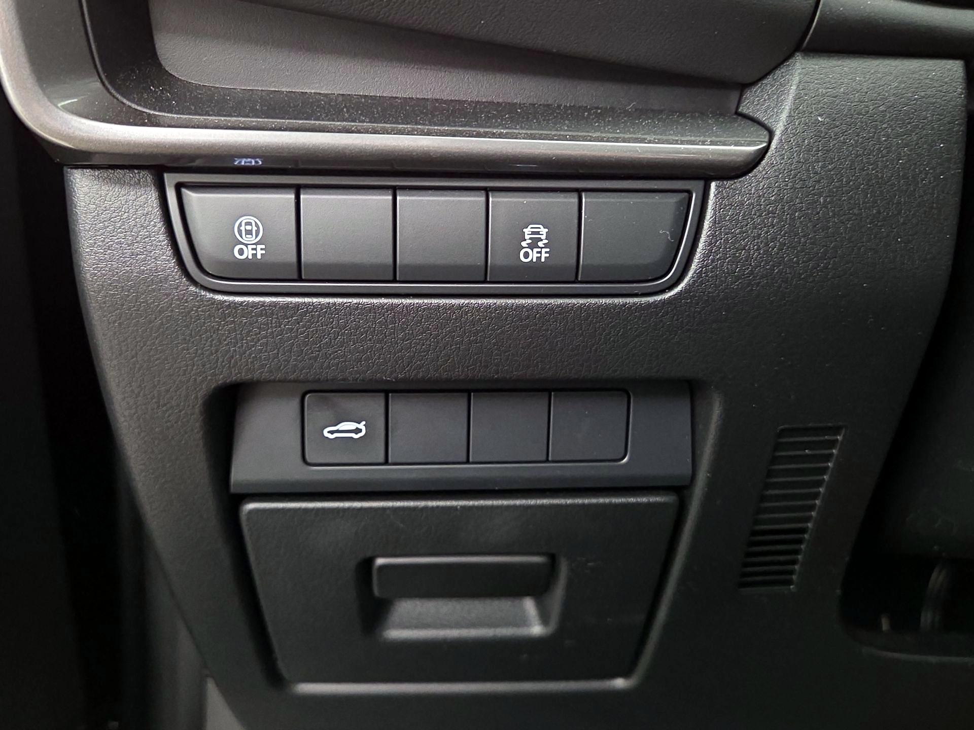 Thumbnail: 2021 Mazda Mazda3 - 13