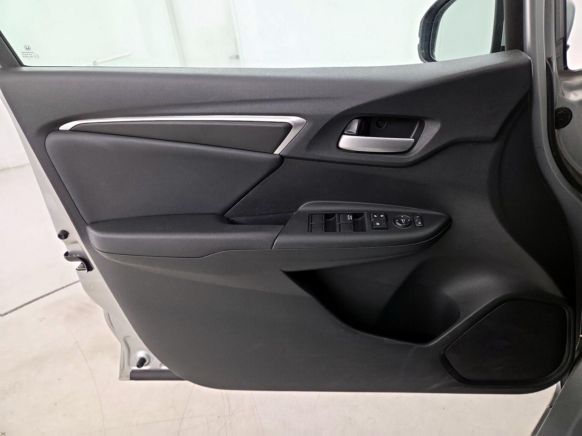 Thumbnail: 2015 Honda Fit - 12