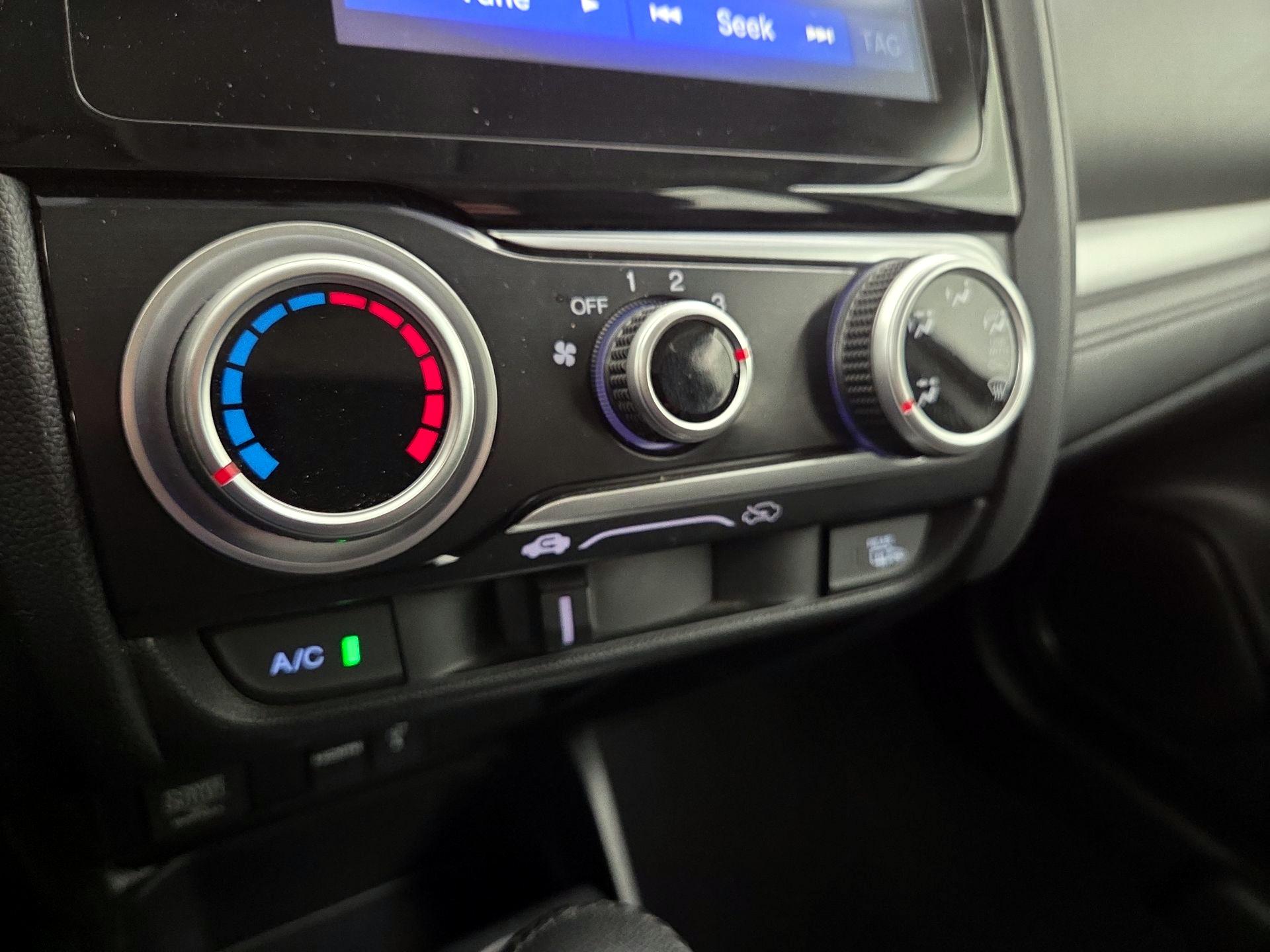 Thumbnail: 2015 Honda Fit - 16