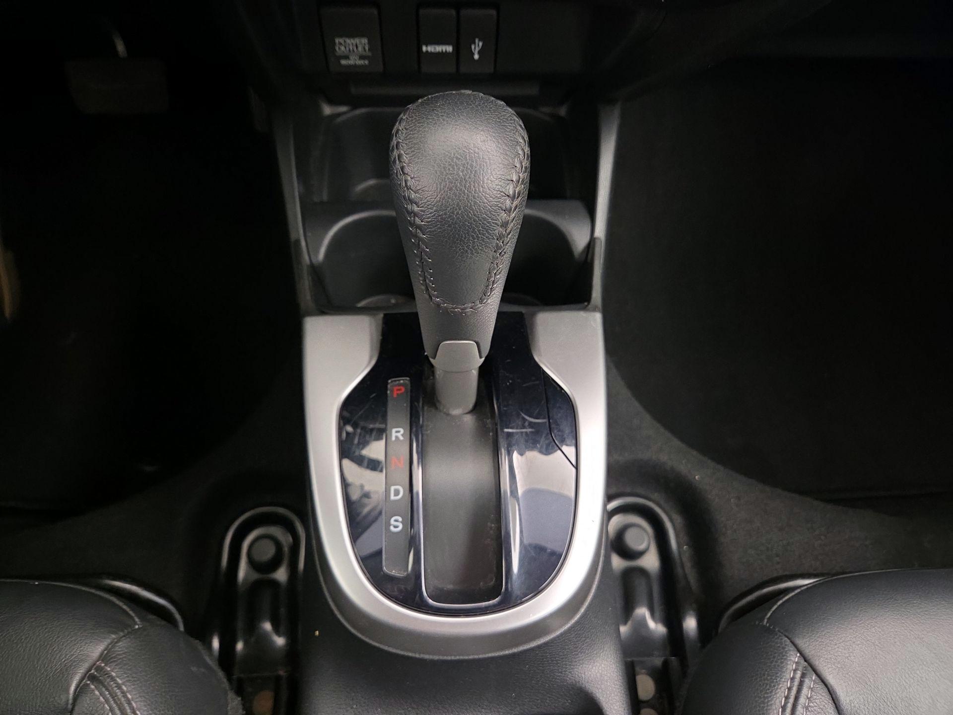 Thumbnail: 2015 Honda Fit - 17