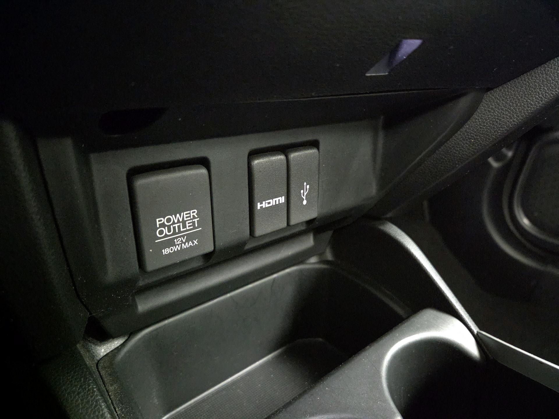 Thumbnail: 2015 Honda Fit - 18