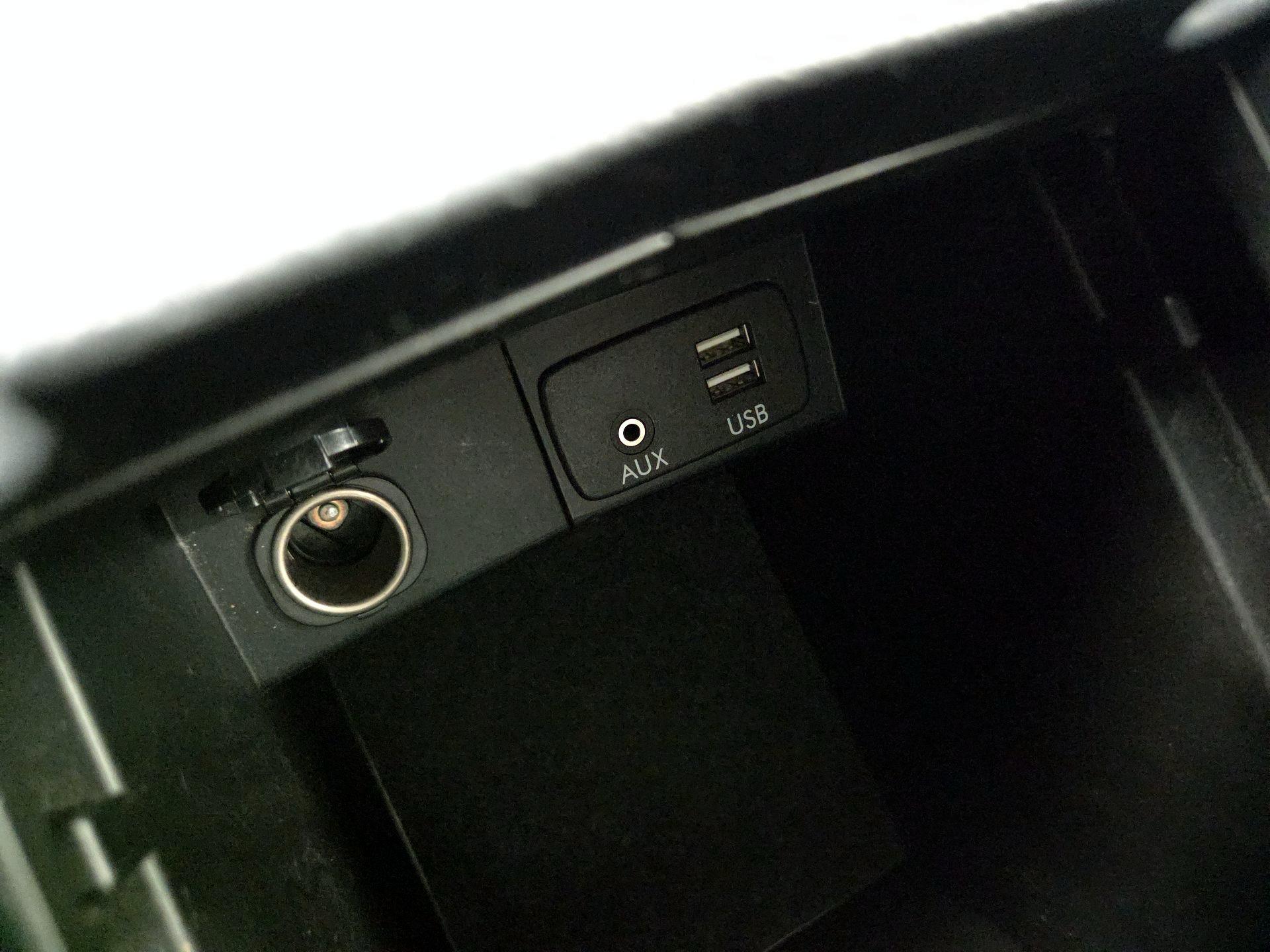 Thumbnail: 2016 Subaru Forester - 18