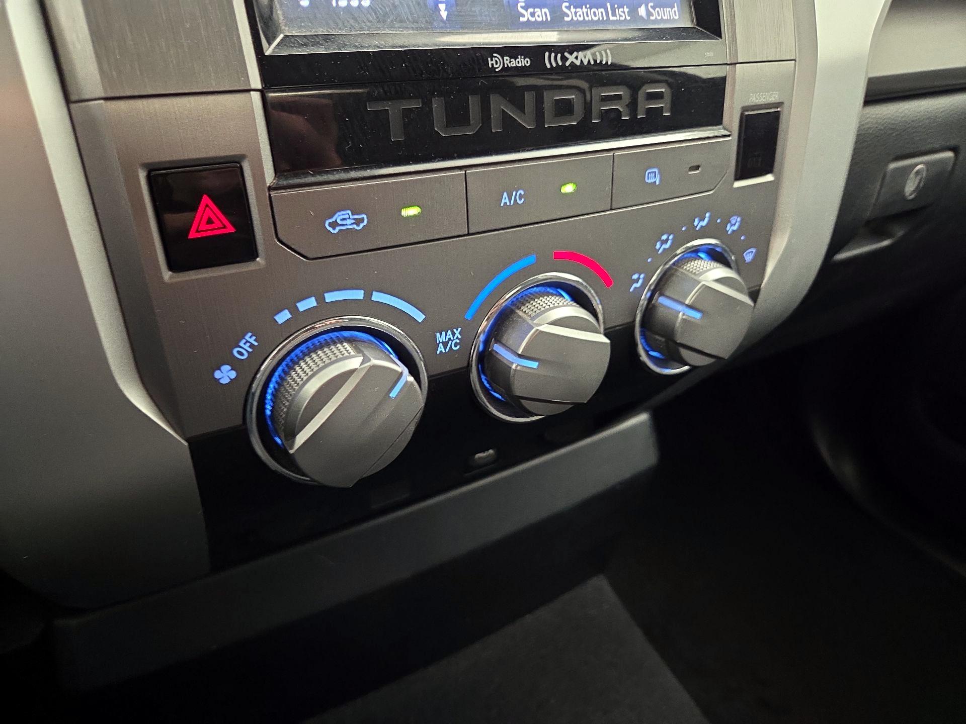 Thumbnail: 2014 Toyota Tundra - 16