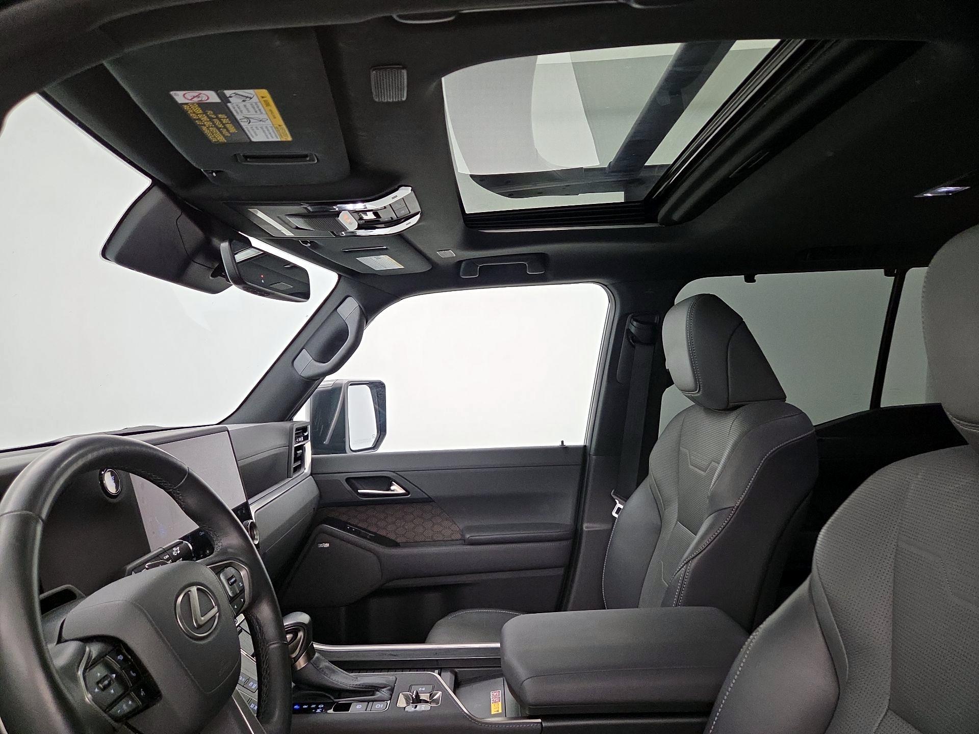 Thumbnail: 2024 Lexus GX - 20