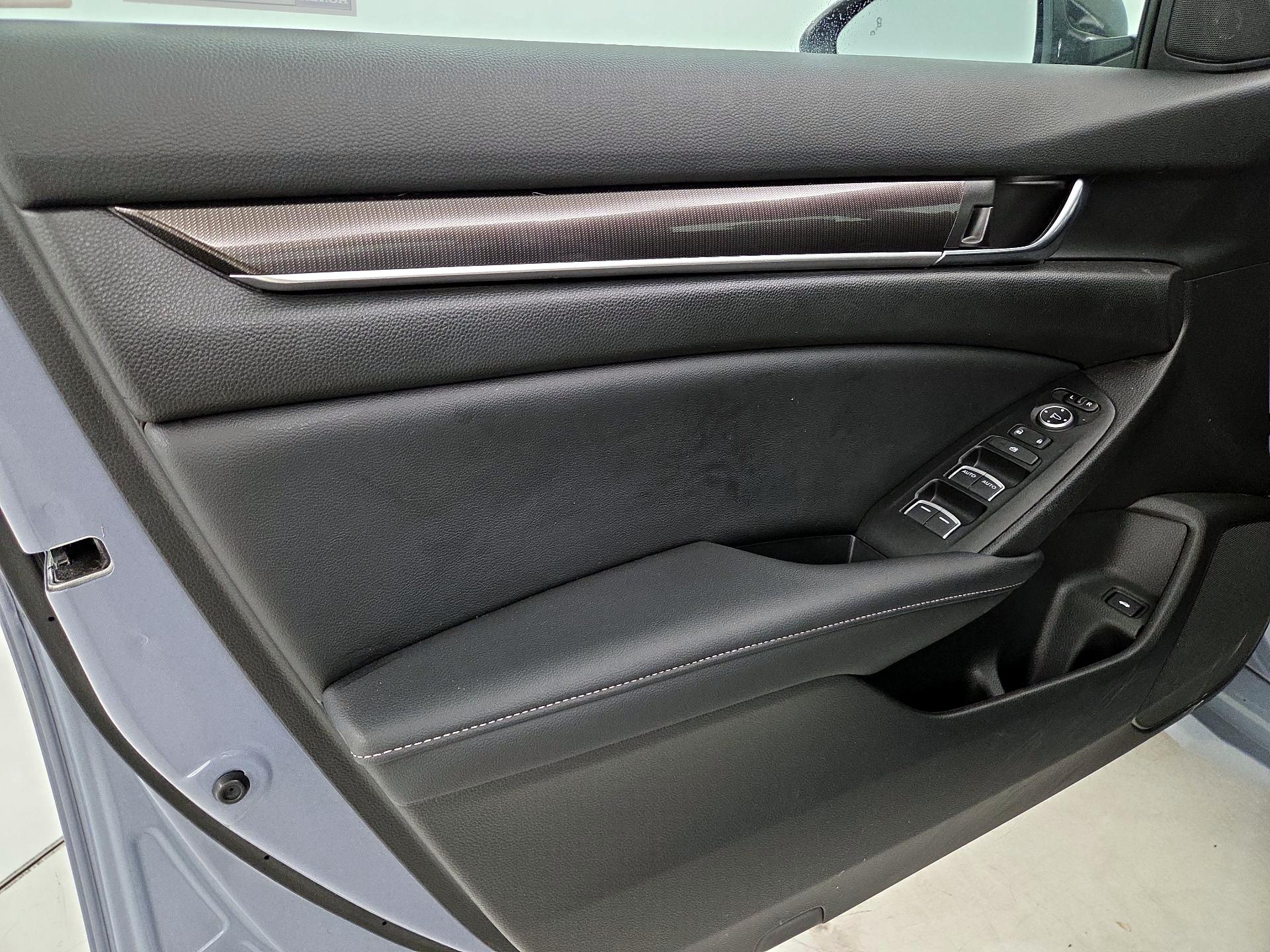 Thumbnail: 2021 Honda Accord - 12