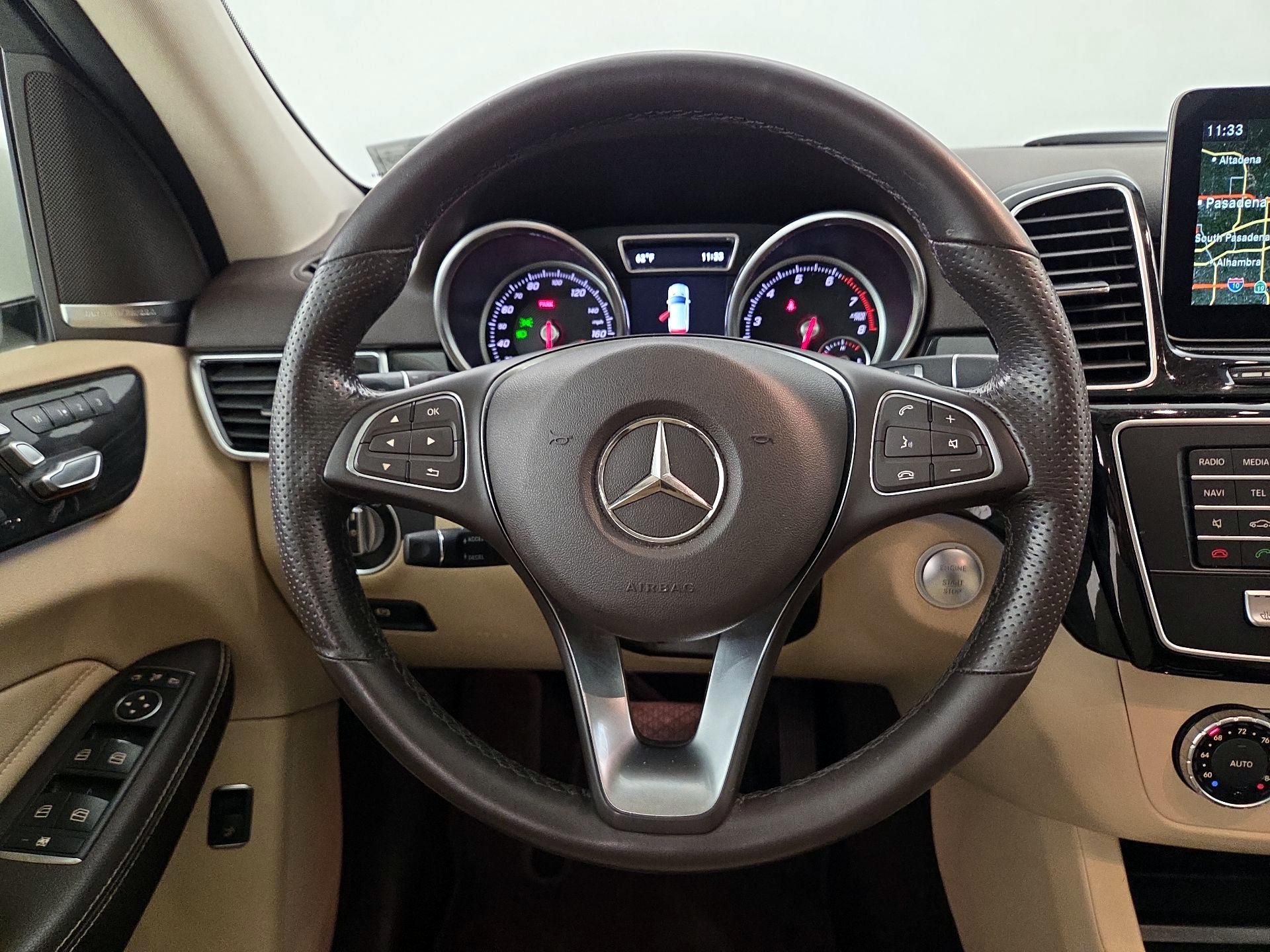 Thumbnail: 2017 Mercedes-Benz GLE - 10