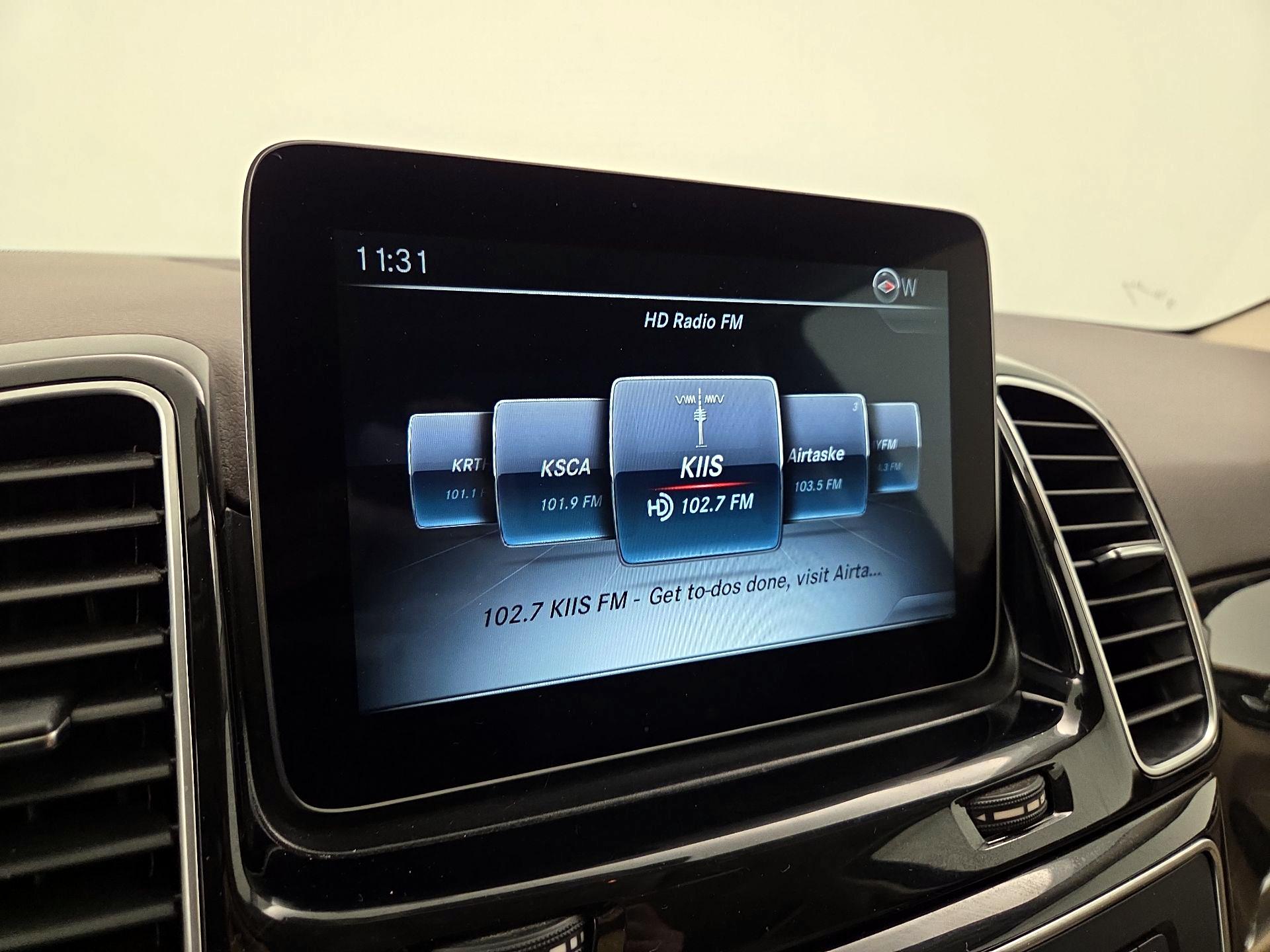 Thumbnail: 2017 Mercedes-Benz GLE - 16