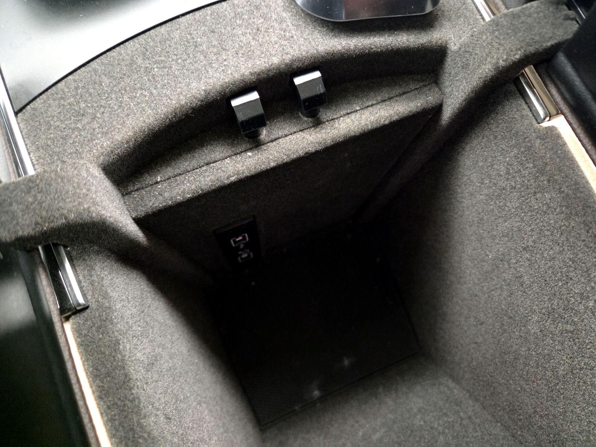 Thumbnail: 2017 Mercedes-Benz GLE - 19