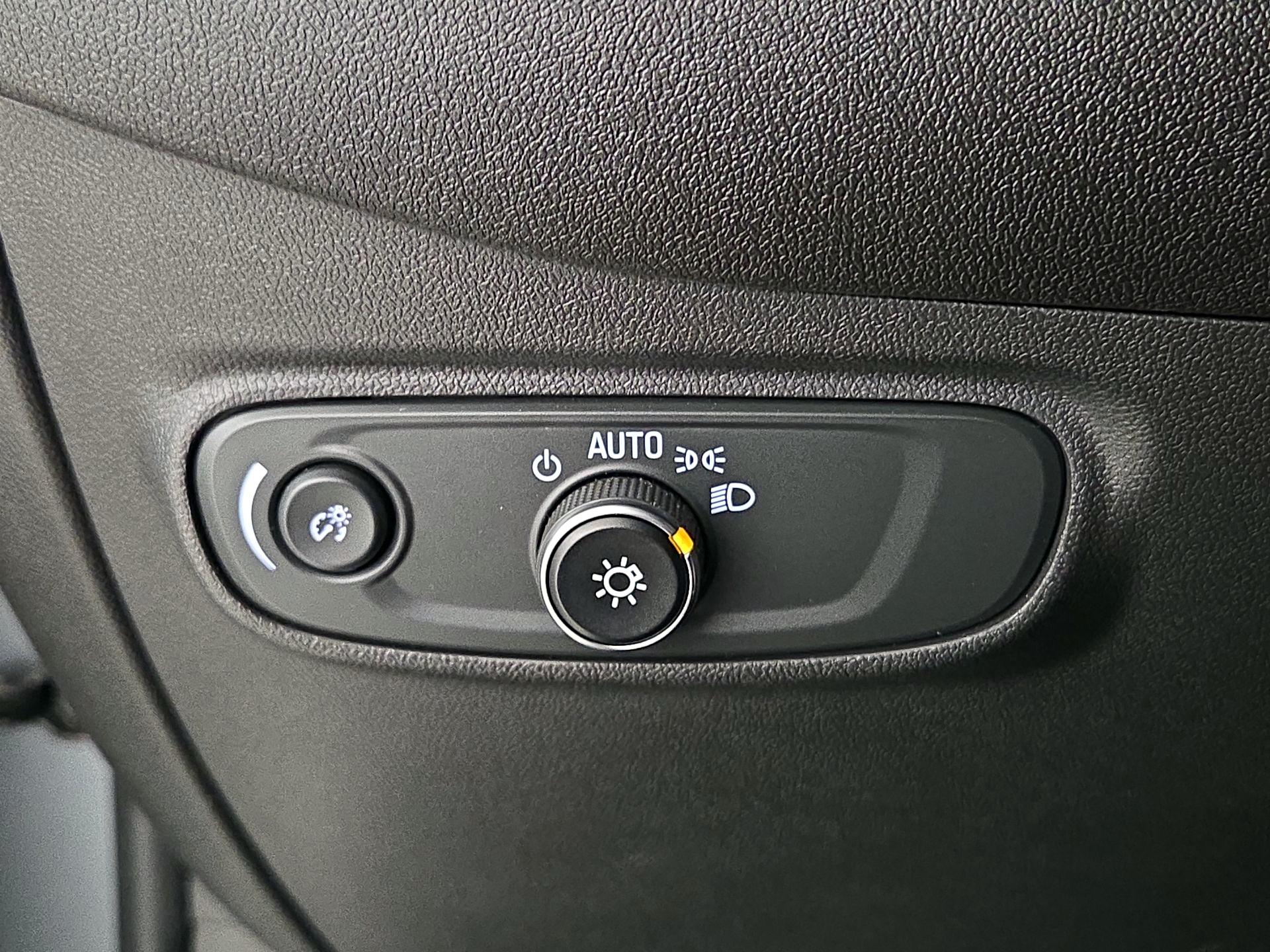 Thumbnail: 2024 Chevrolet Equinox - 13