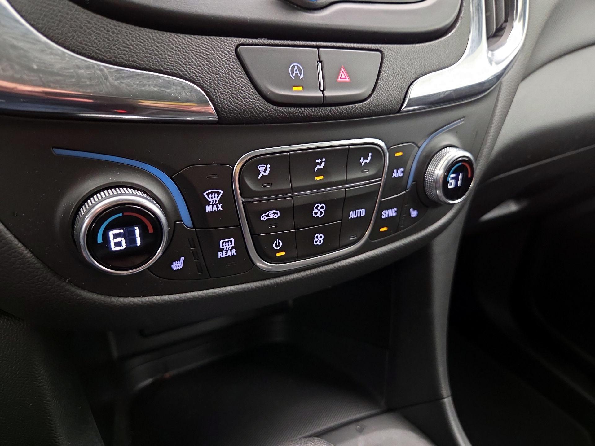 Thumbnail: 2024 Chevrolet Equinox - 16