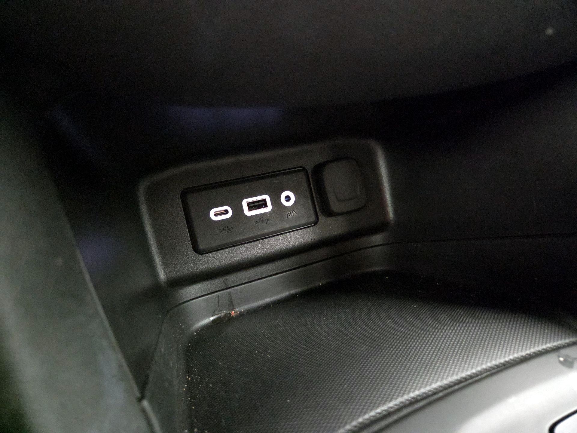 Thumbnail: 2024 Chevrolet Equinox - 18