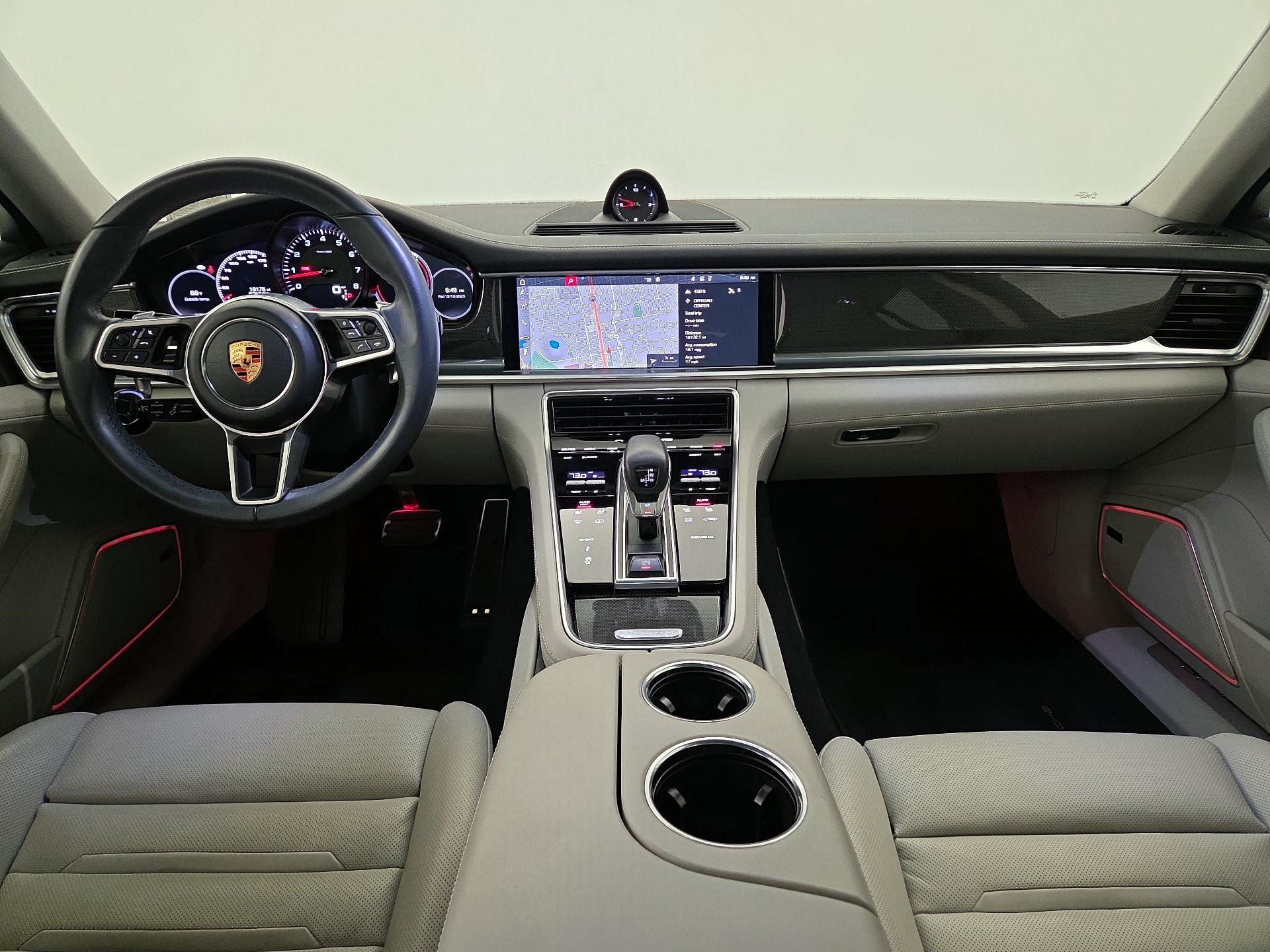 Thumbnail: 2018 Porsche Panamera - 9