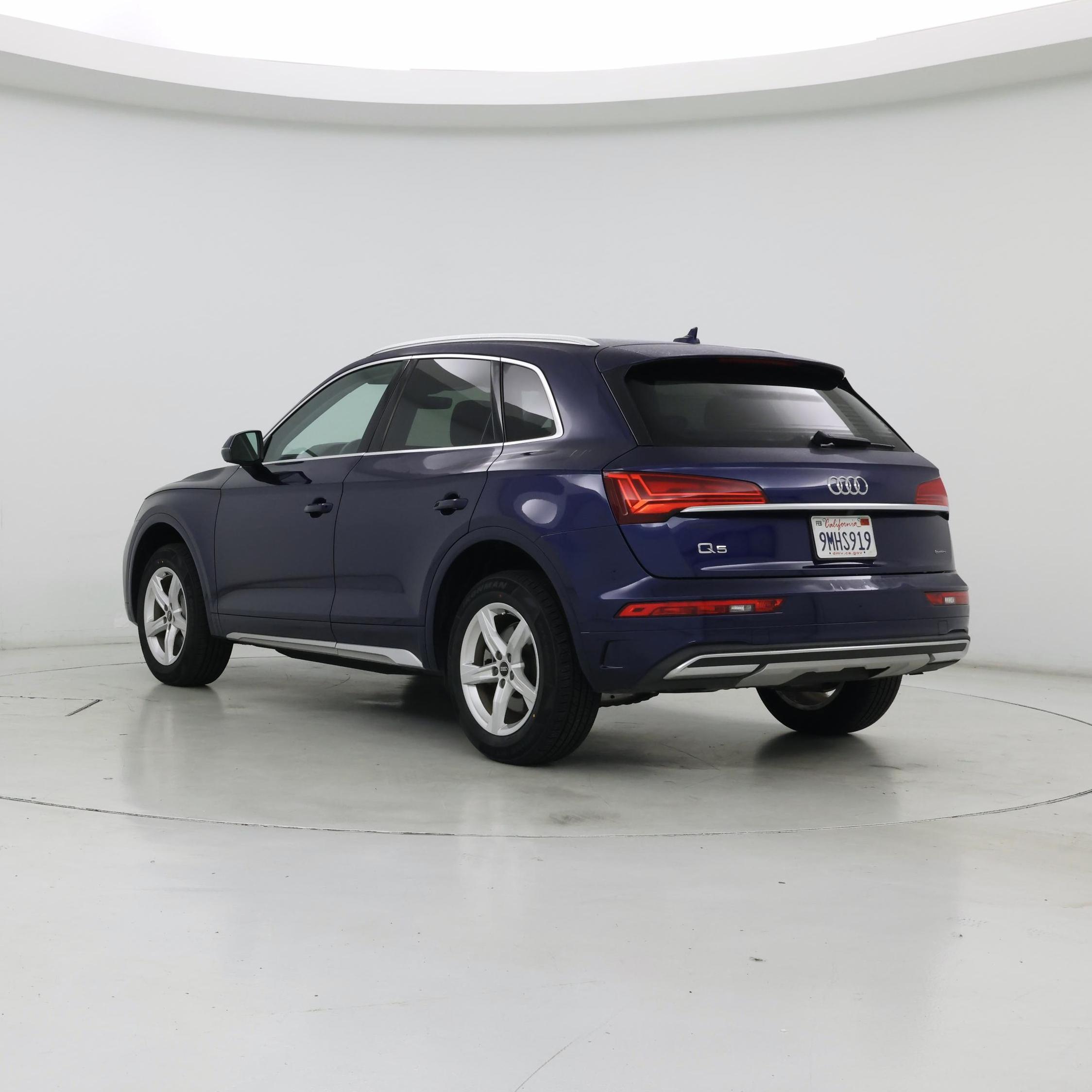Thumbnail: 2023 Audi Q5 - 2