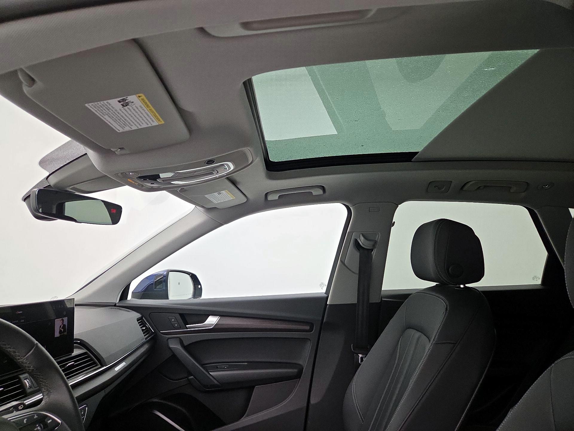 Thumbnail: 2023 Audi Q5 - 19