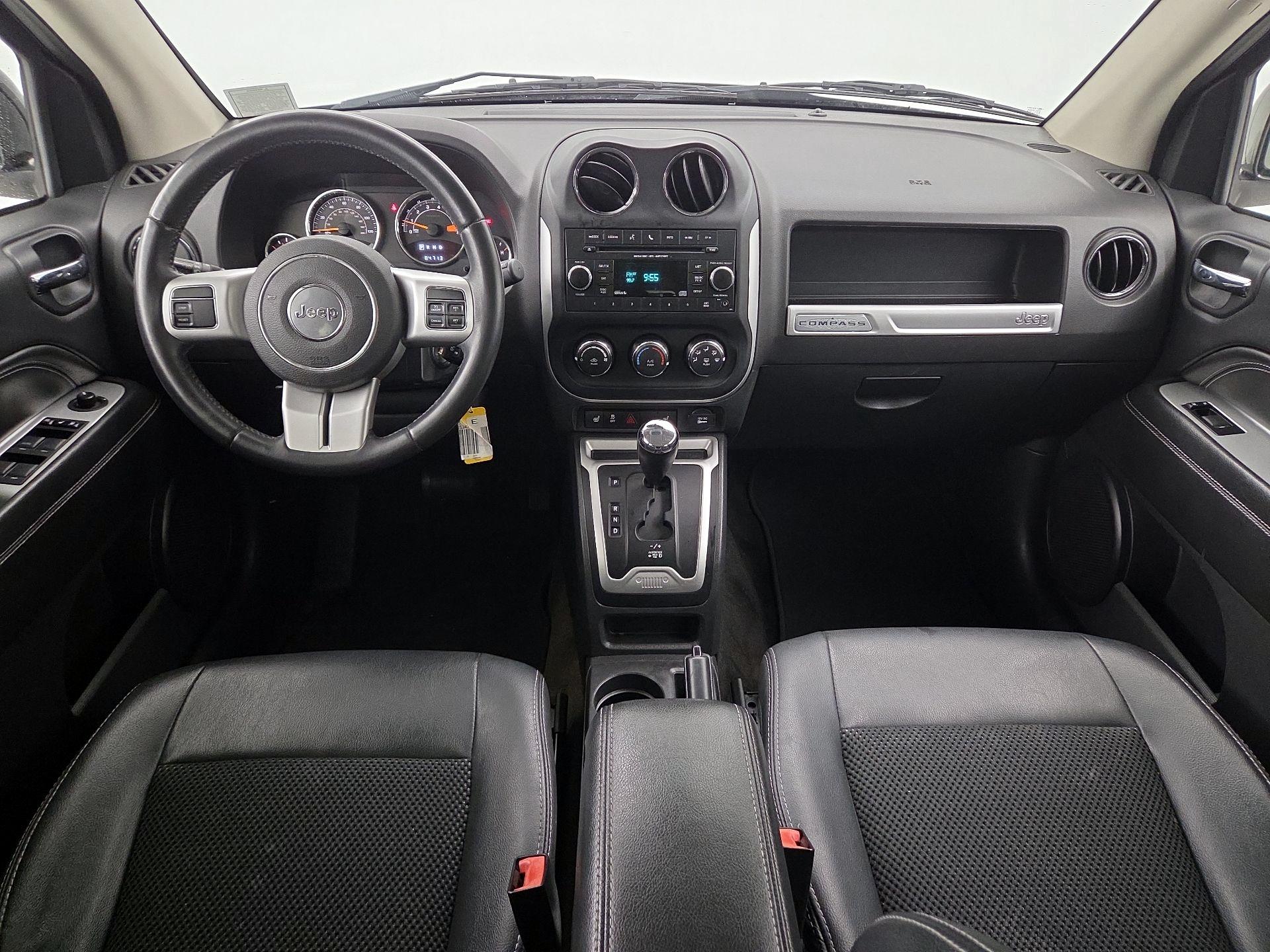 Thumbnail: 2016 Jeep Compass - 9