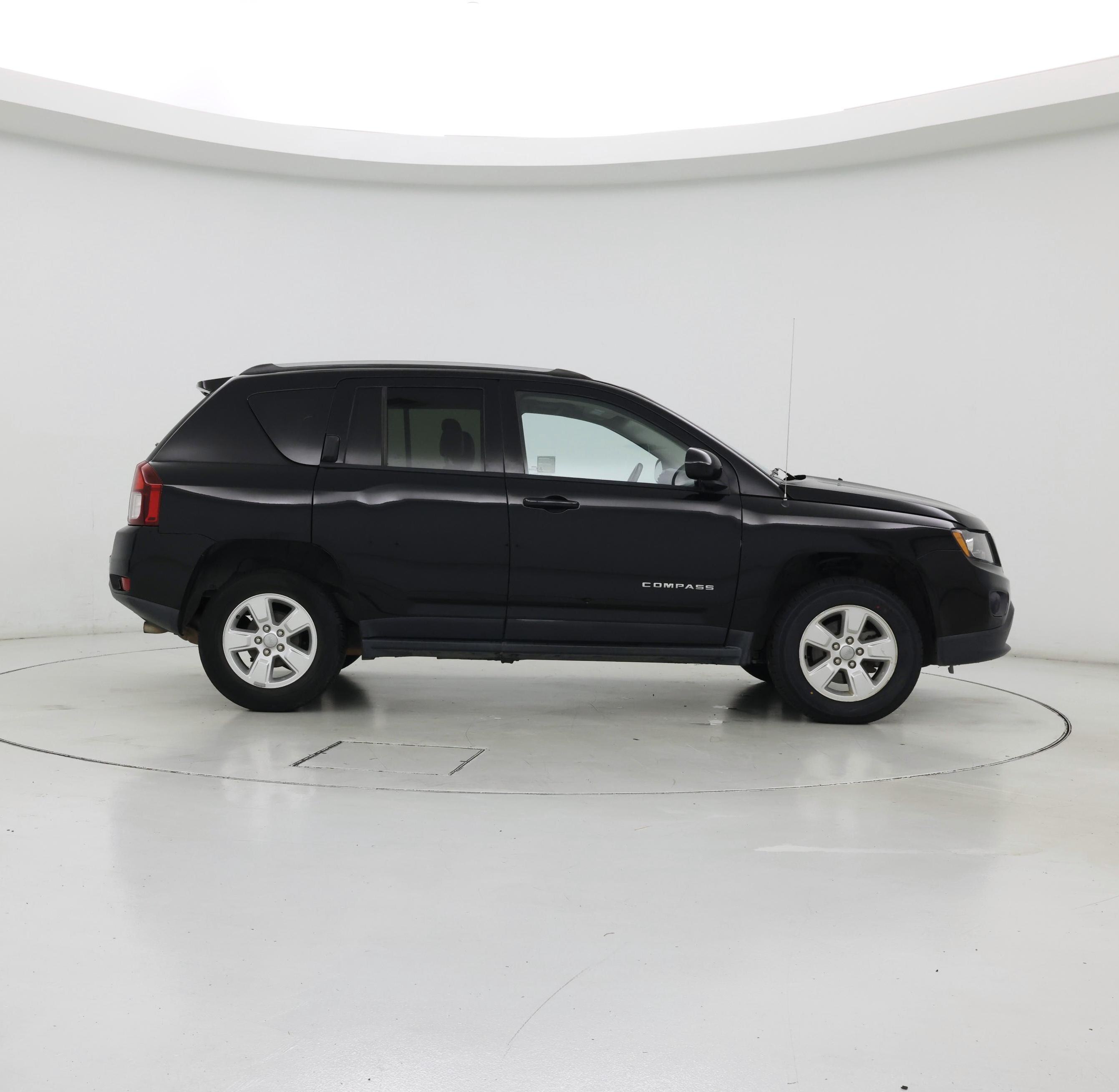 Thumbnail: 2016 Jeep Compass - 7