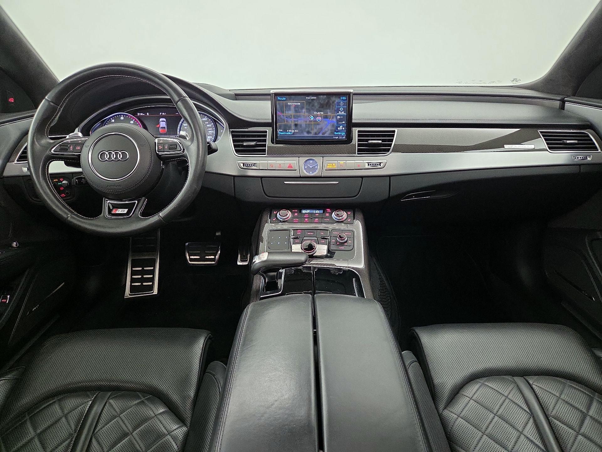 Thumbnail: 2015 Audi S8 - 9