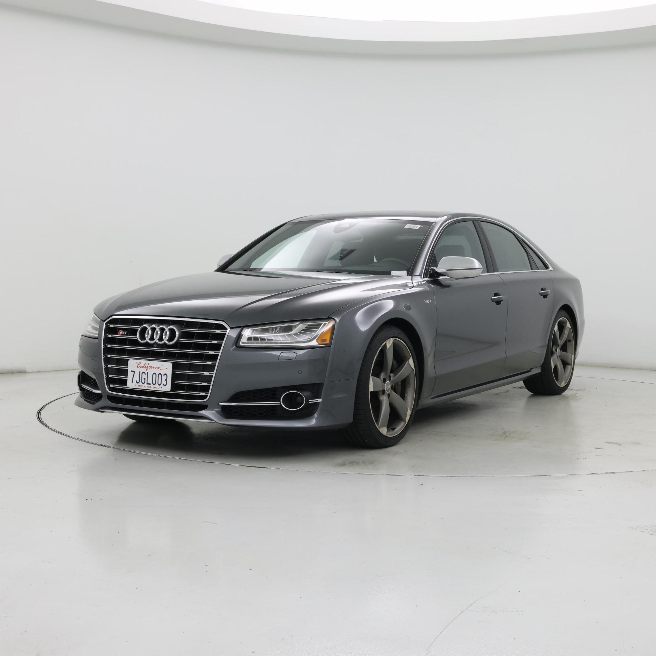 Thumbnail: 2015 Audi S8 - 4