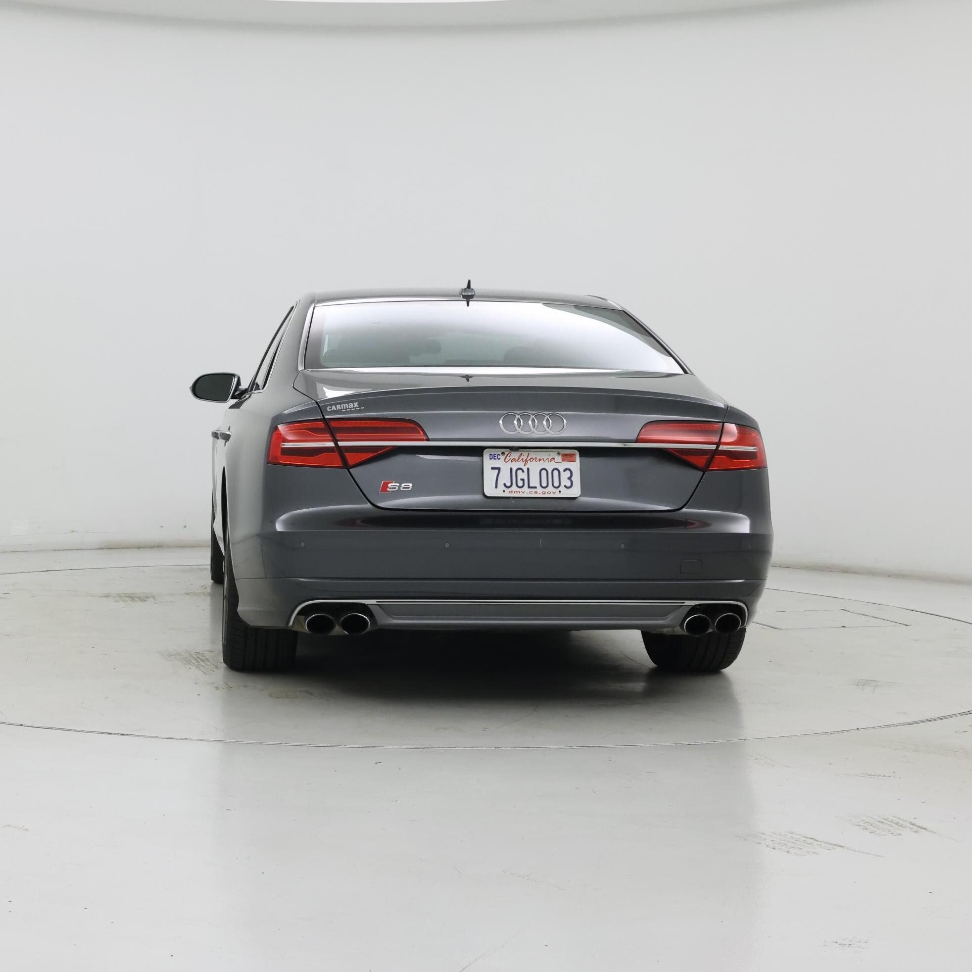 Thumbnail: 2015 Audi S8 - 6
