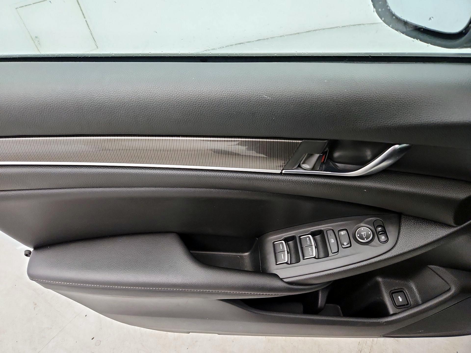 Thumbnail: 2022 Honda Accord - 12